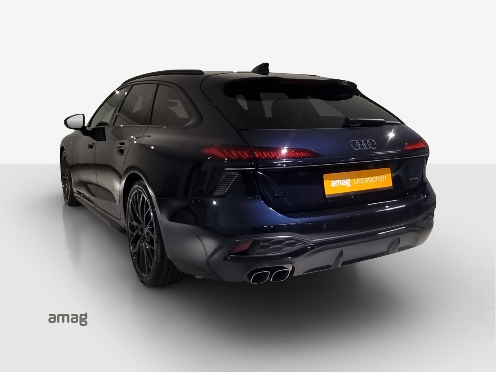 AUDI A6 Avant TDI quattro 150 kW edition one S Line-image-2
