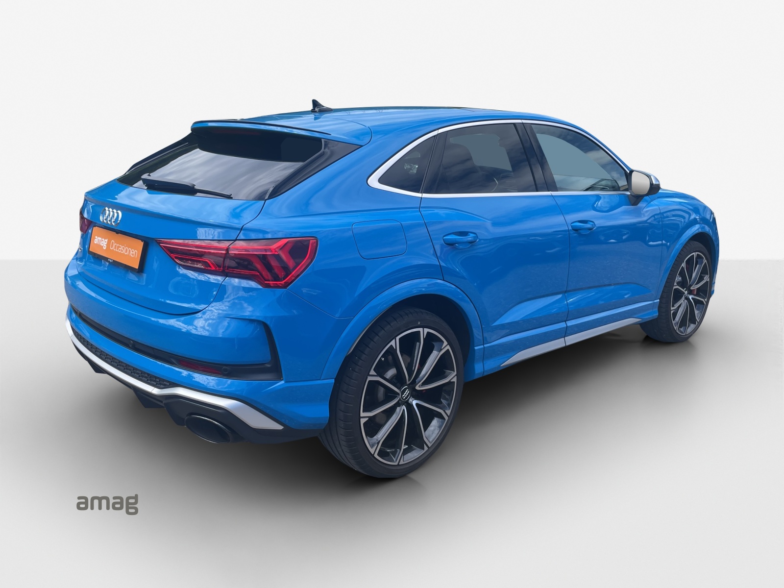 AUDI RS Q3 Sportback quattro S tronic-image-4