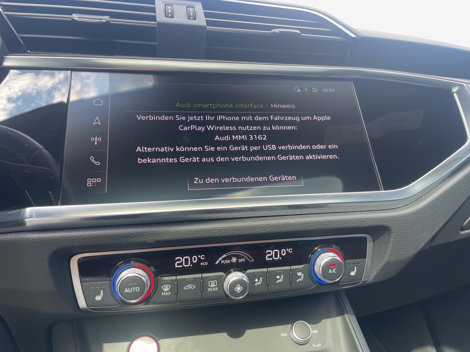 AUDI RS Q3 Sportback quattro S tronic-image-13