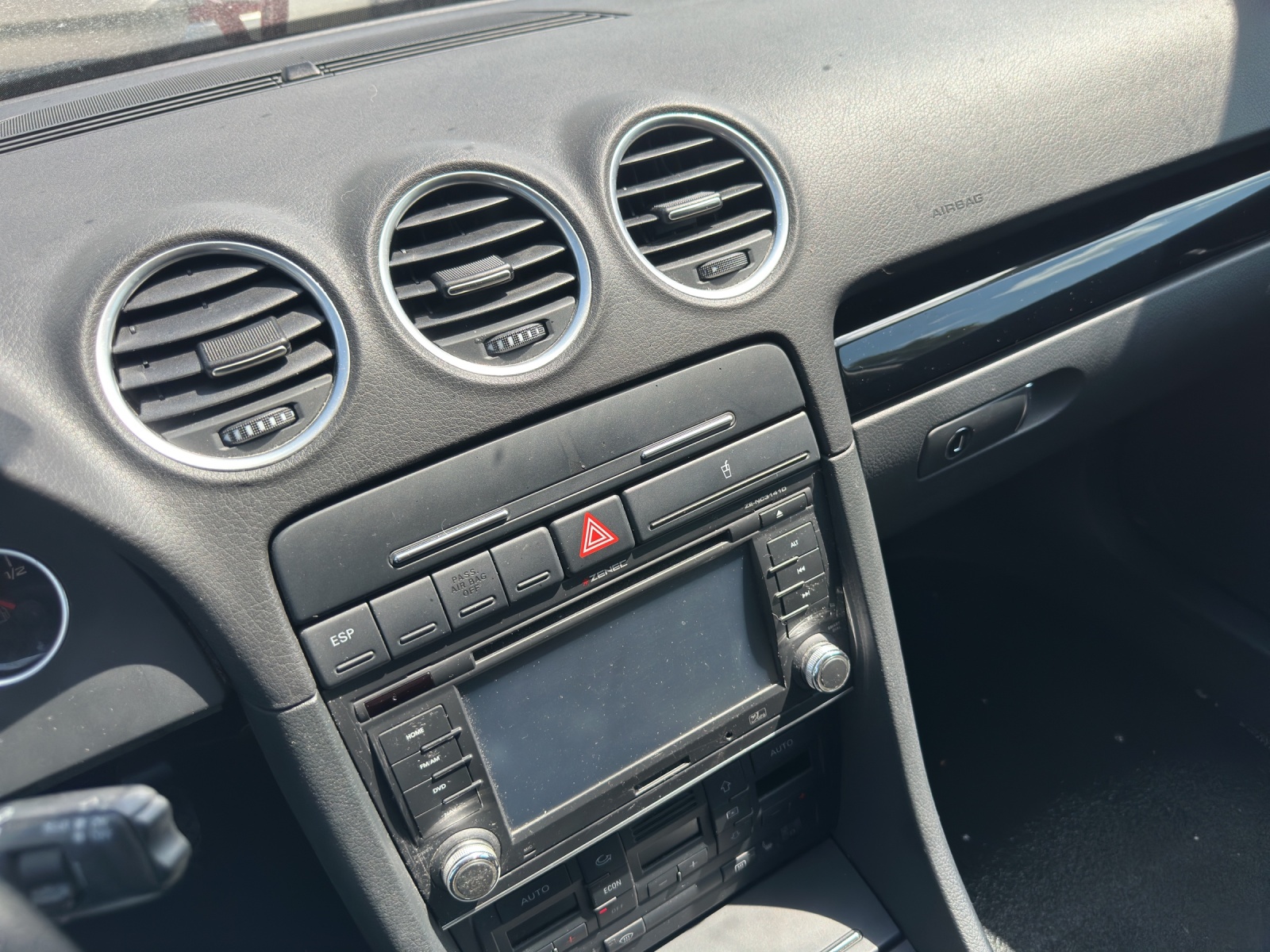 SEAT Exeo ST 1.8 TSI Advantage-image-9