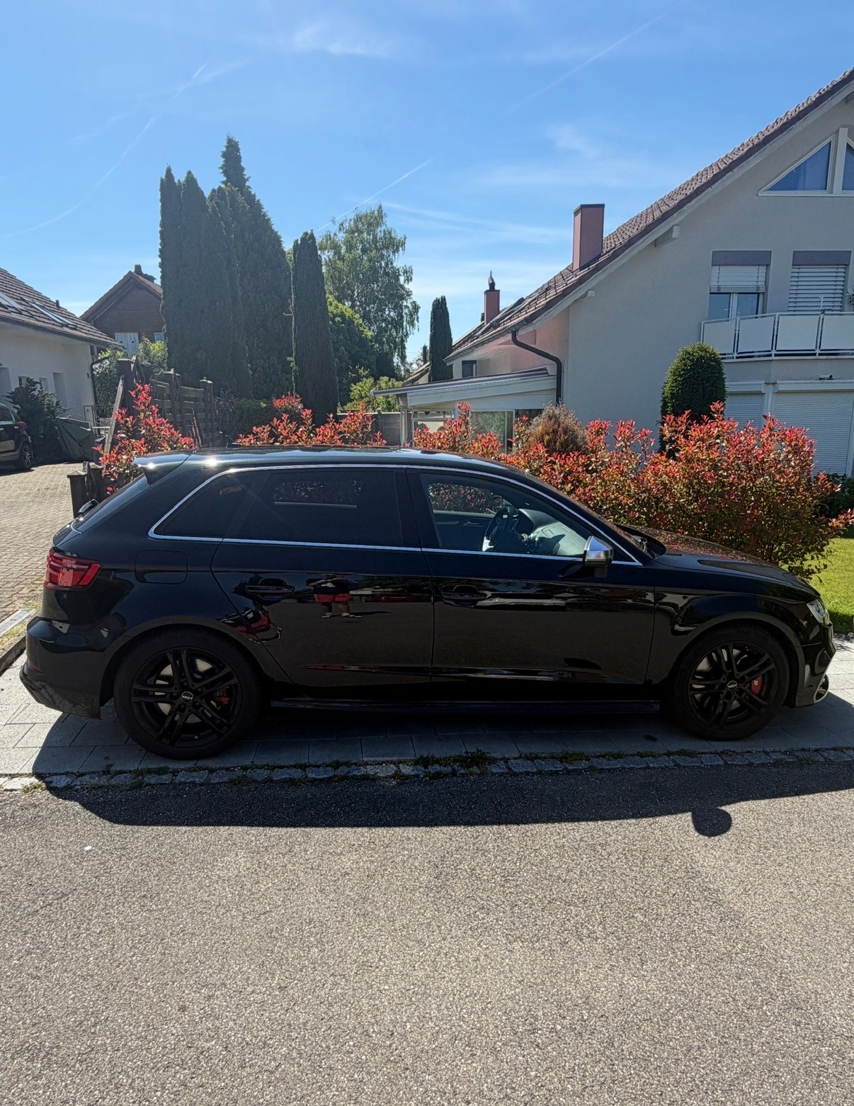 AUDI 2.0 T FSI quattro S-Tronic-image-1