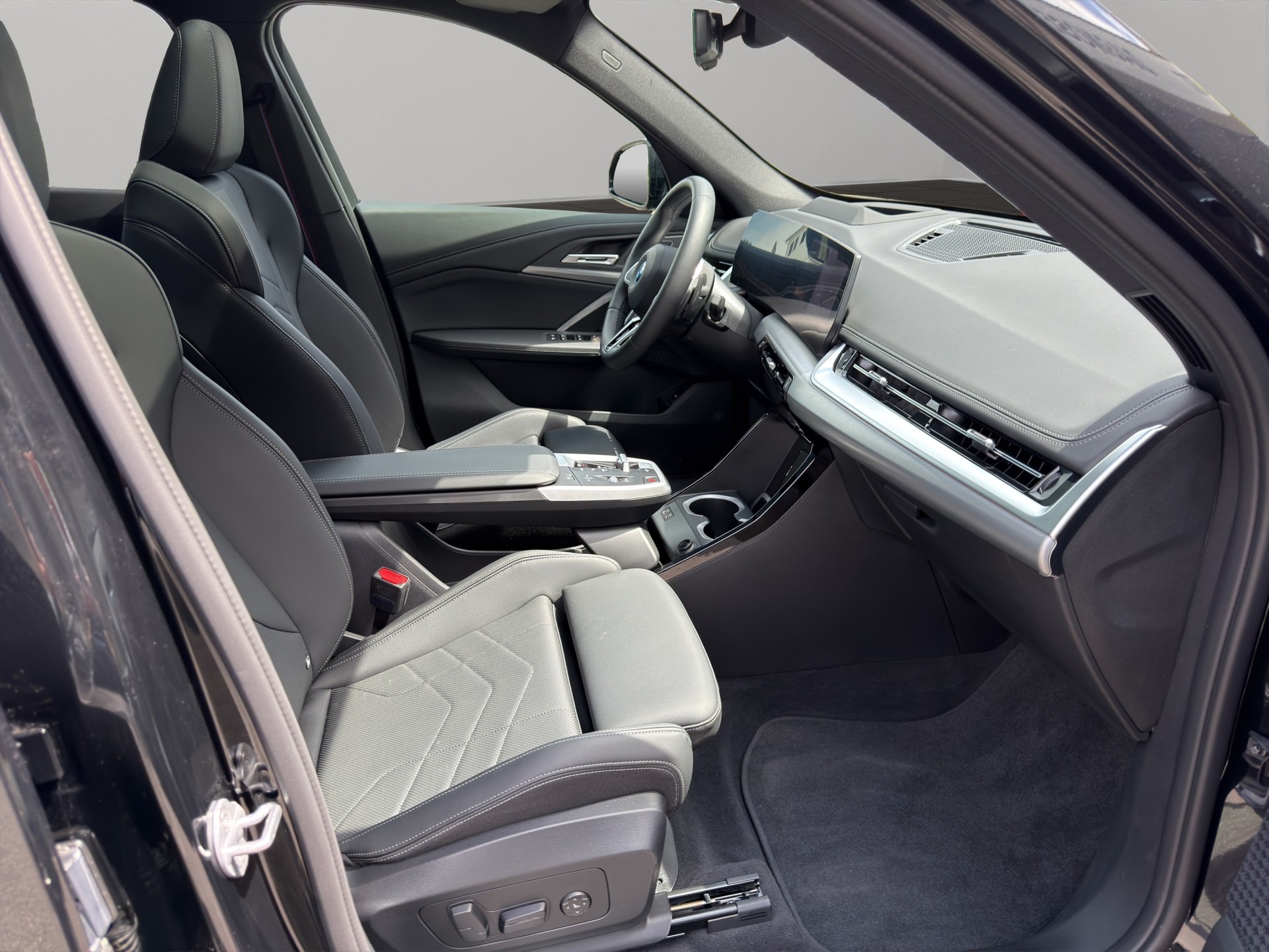 BMW X1 xDrive 30e M Sport Pro-image-19