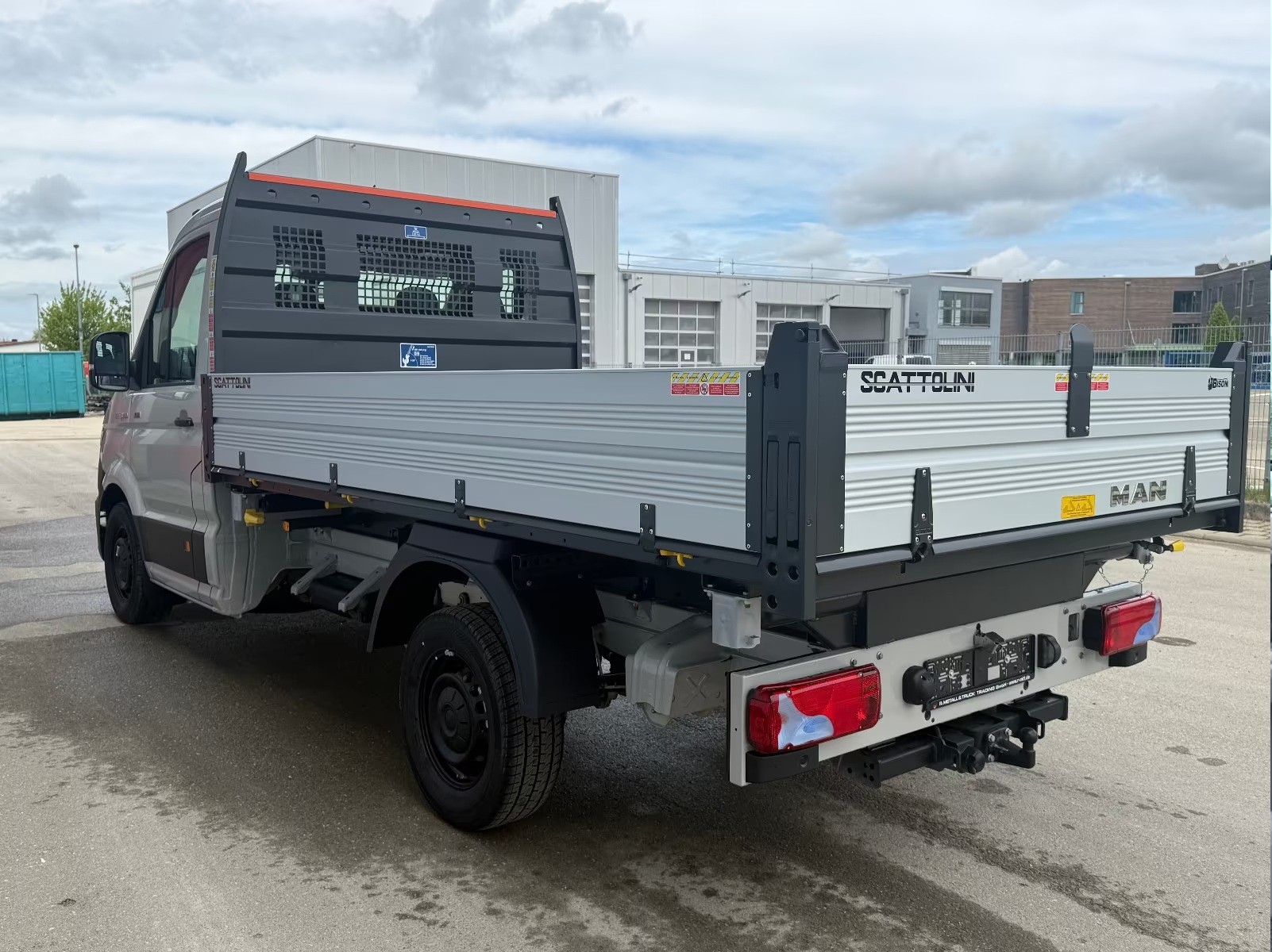 MAN TGE 3.5 4x4 Automat 3-Seitenkipper-showroom-element-3