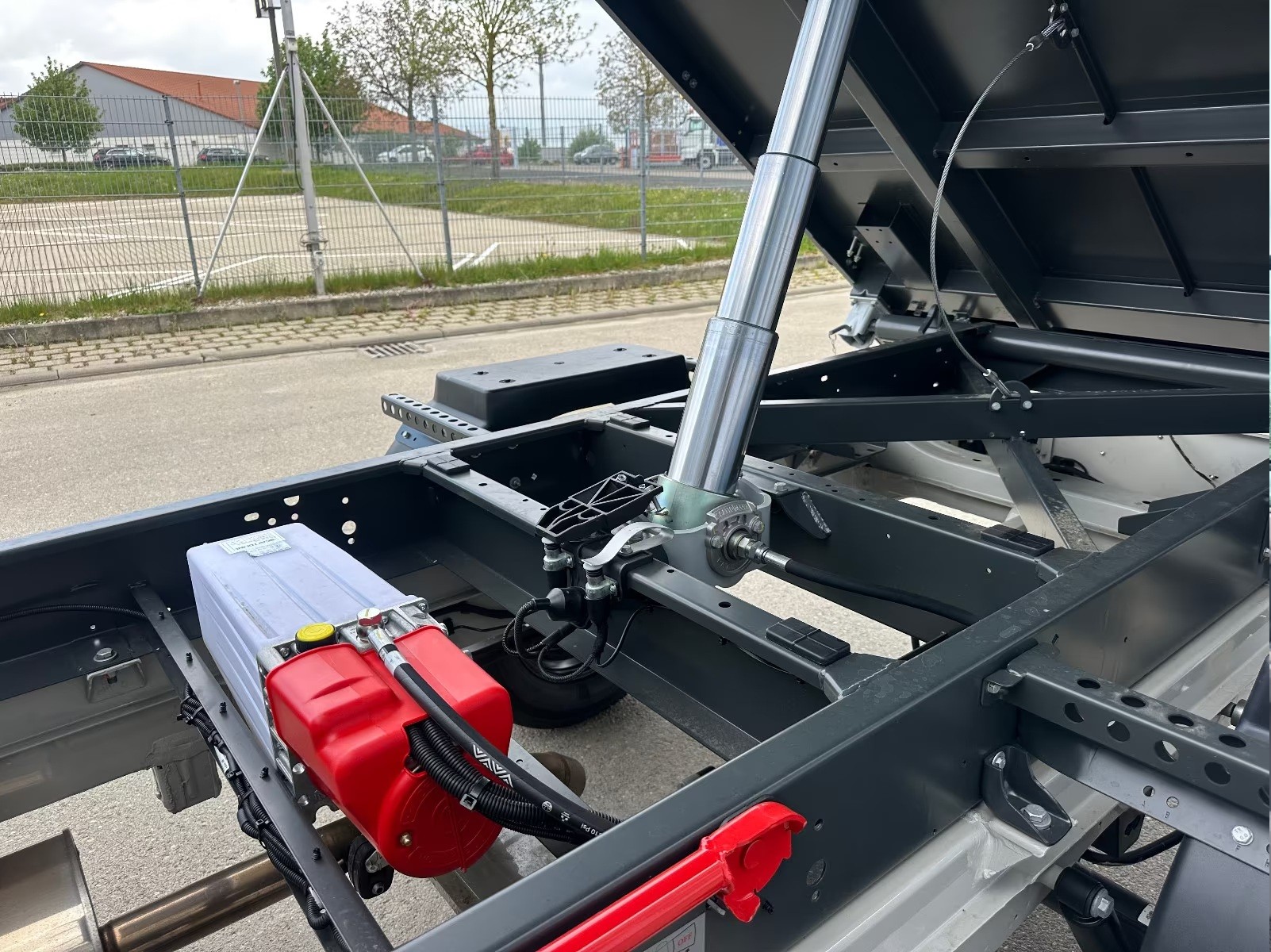 MAN TGE 3.5 4x4 Automat 3-Seitenkipper-image-6