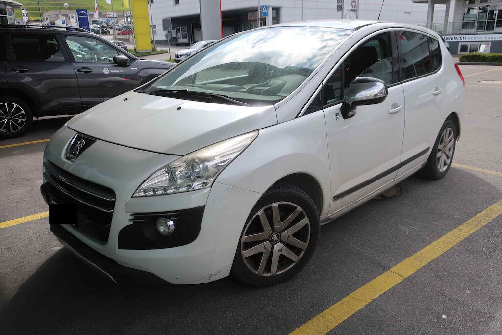 PEUGEOT 3008 2.0 HDI Allure Tiptronic-image-0