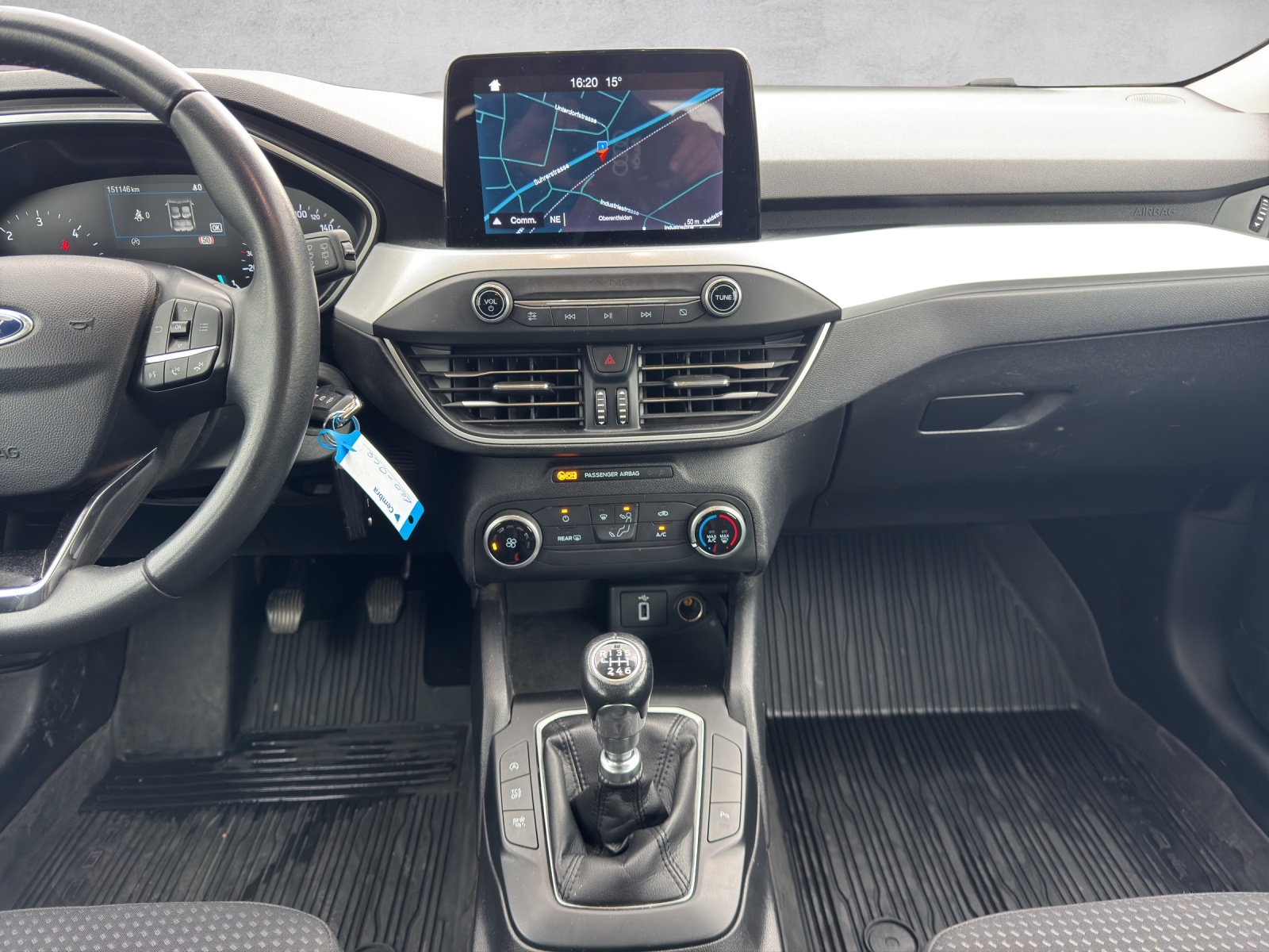 FORD Focus 1.5 TDCi Trend+-image-13
