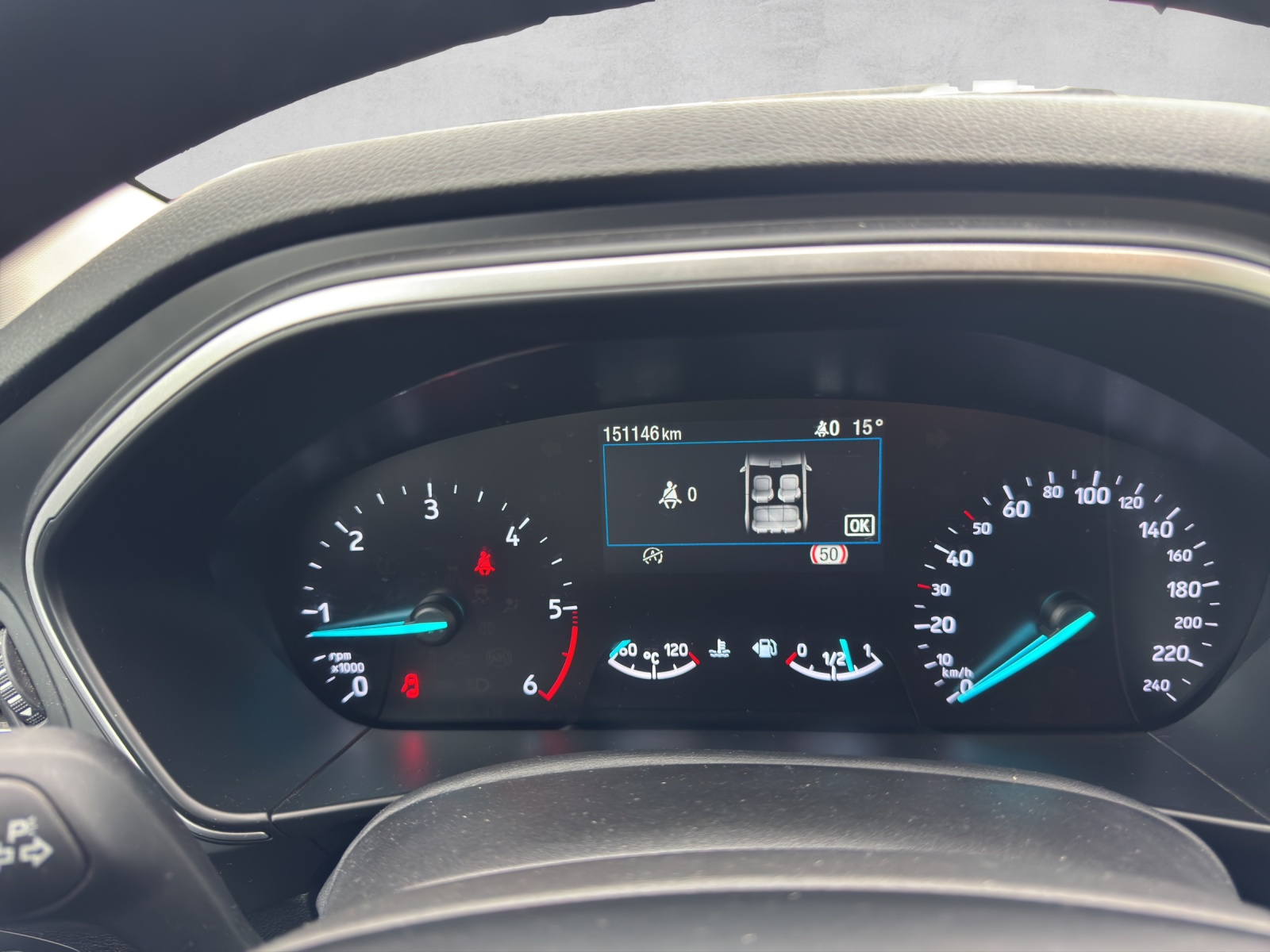 FORD Focus 1.5 TDCi Trend+-image-10
