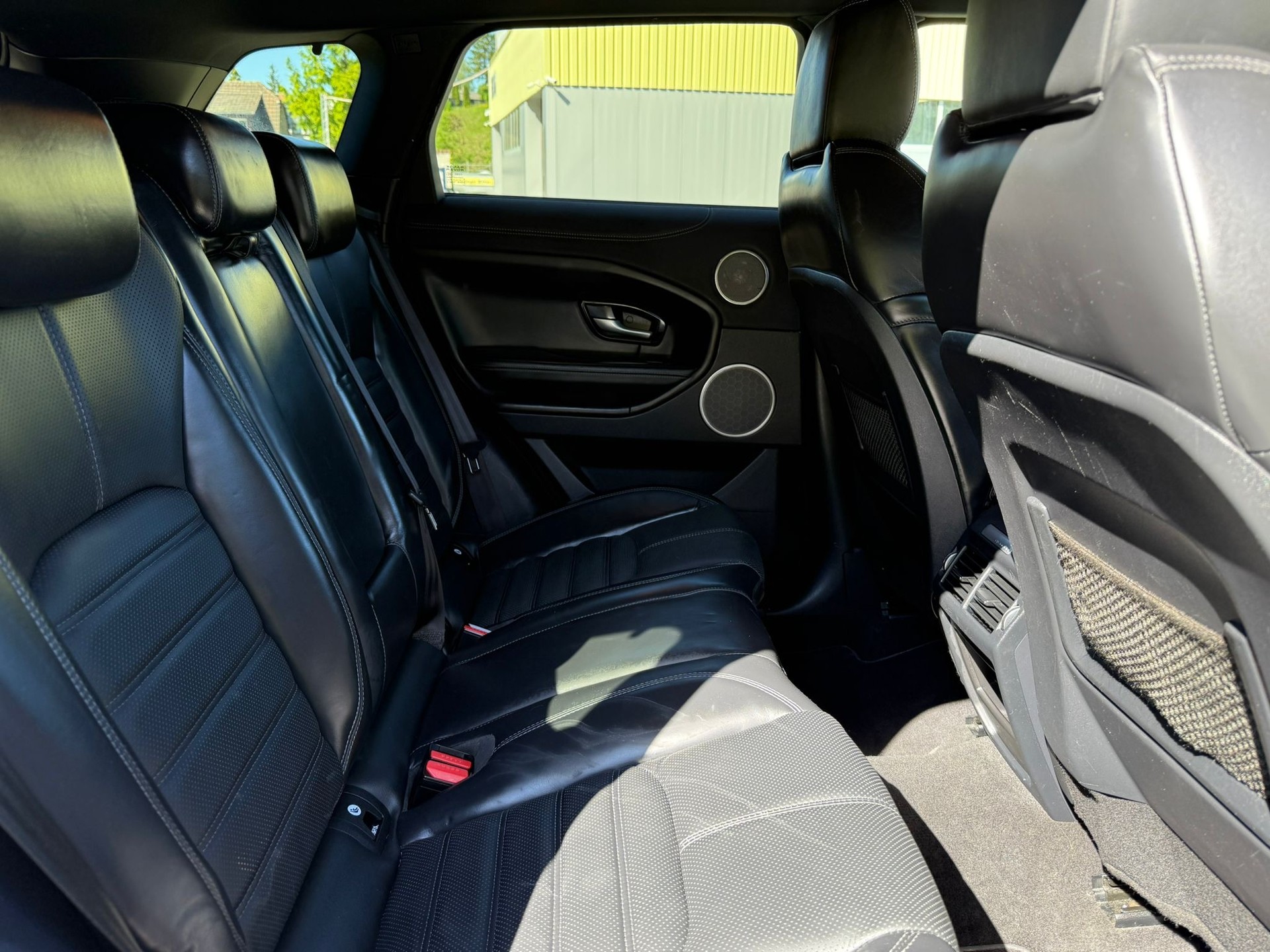 LAND ROVER Range Rover Evoque 2.0 Si4 HSE Dynamic AT9-image-6