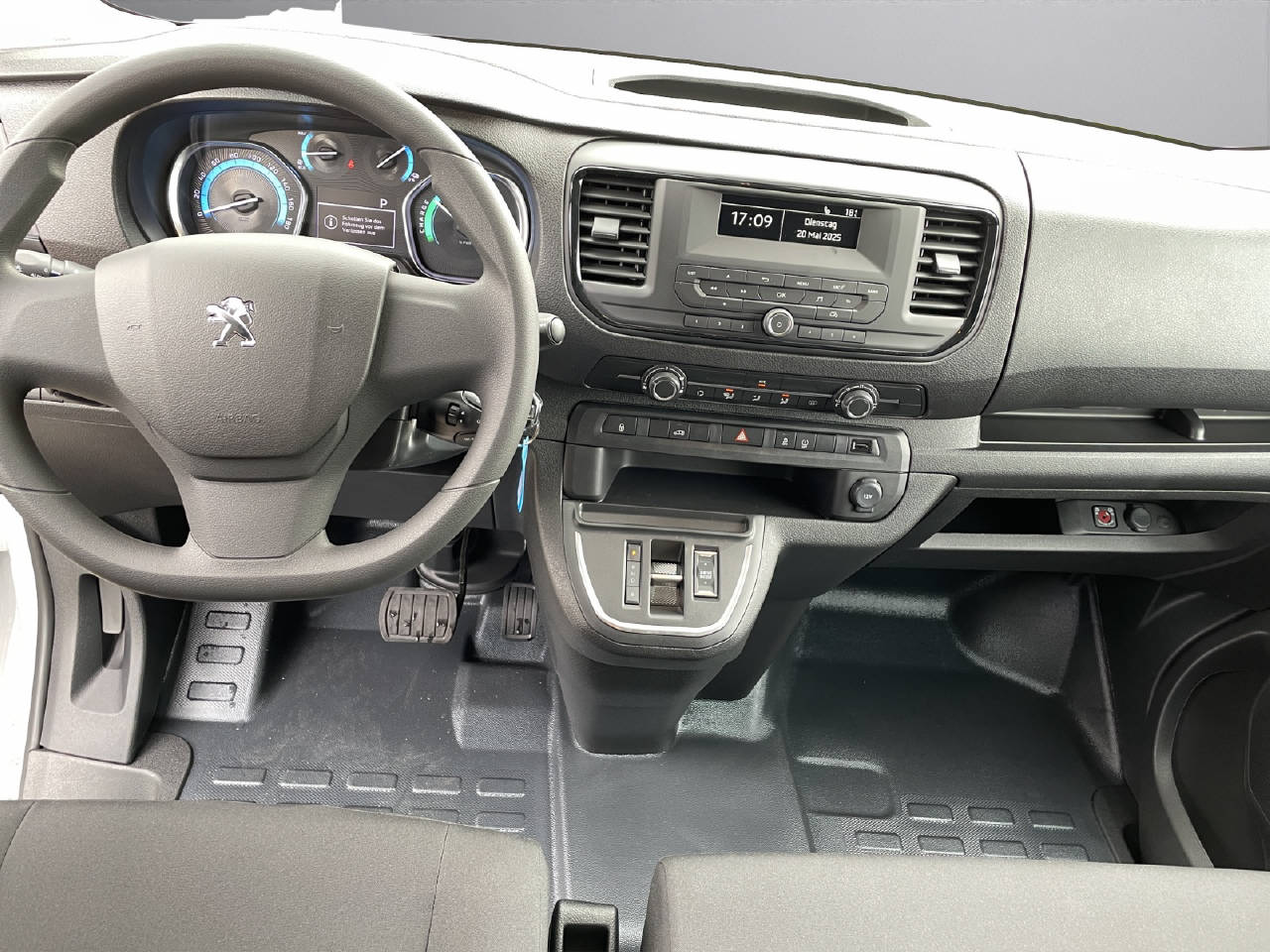 PEUGEOT e-Expert Kaw. Standard 75 kWh Premium-image-6
