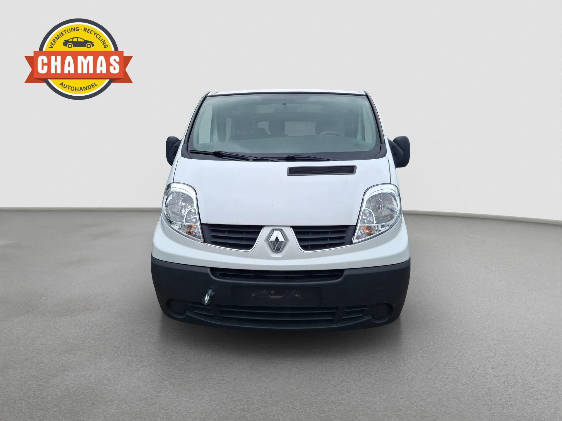RENAULT Trafic 2.0 dCi 115 A 2.9t L2H2-image-1