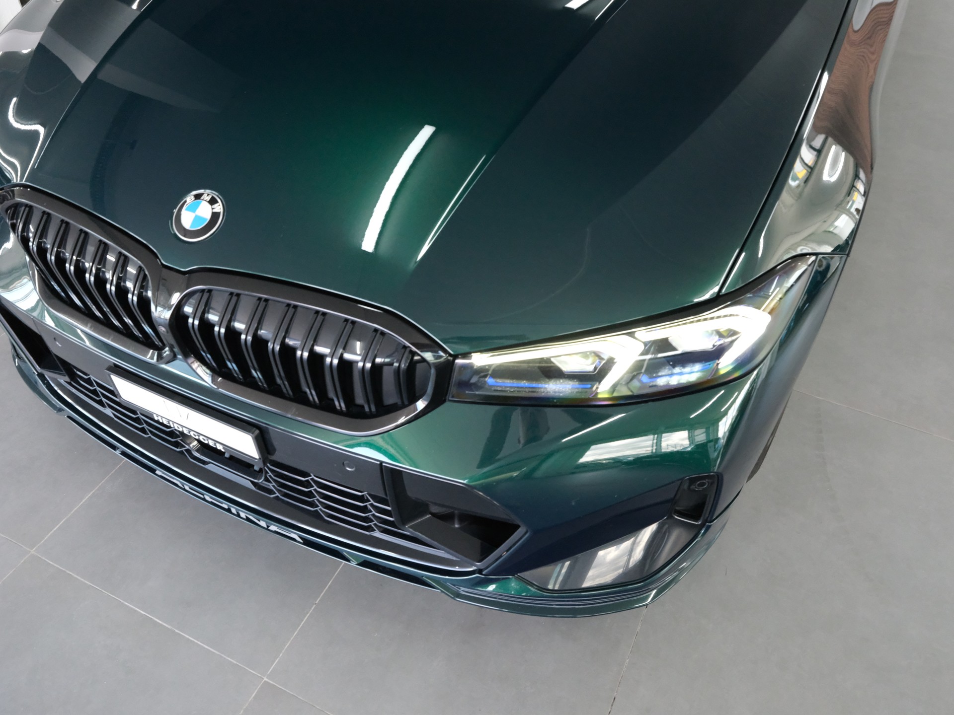 BMW-ALPINA B3 BiTurbo Touring 3.0 xDrive Switch-Tronic *BMW Werksgarantie * *Panorama* *Head up Display*-image-10