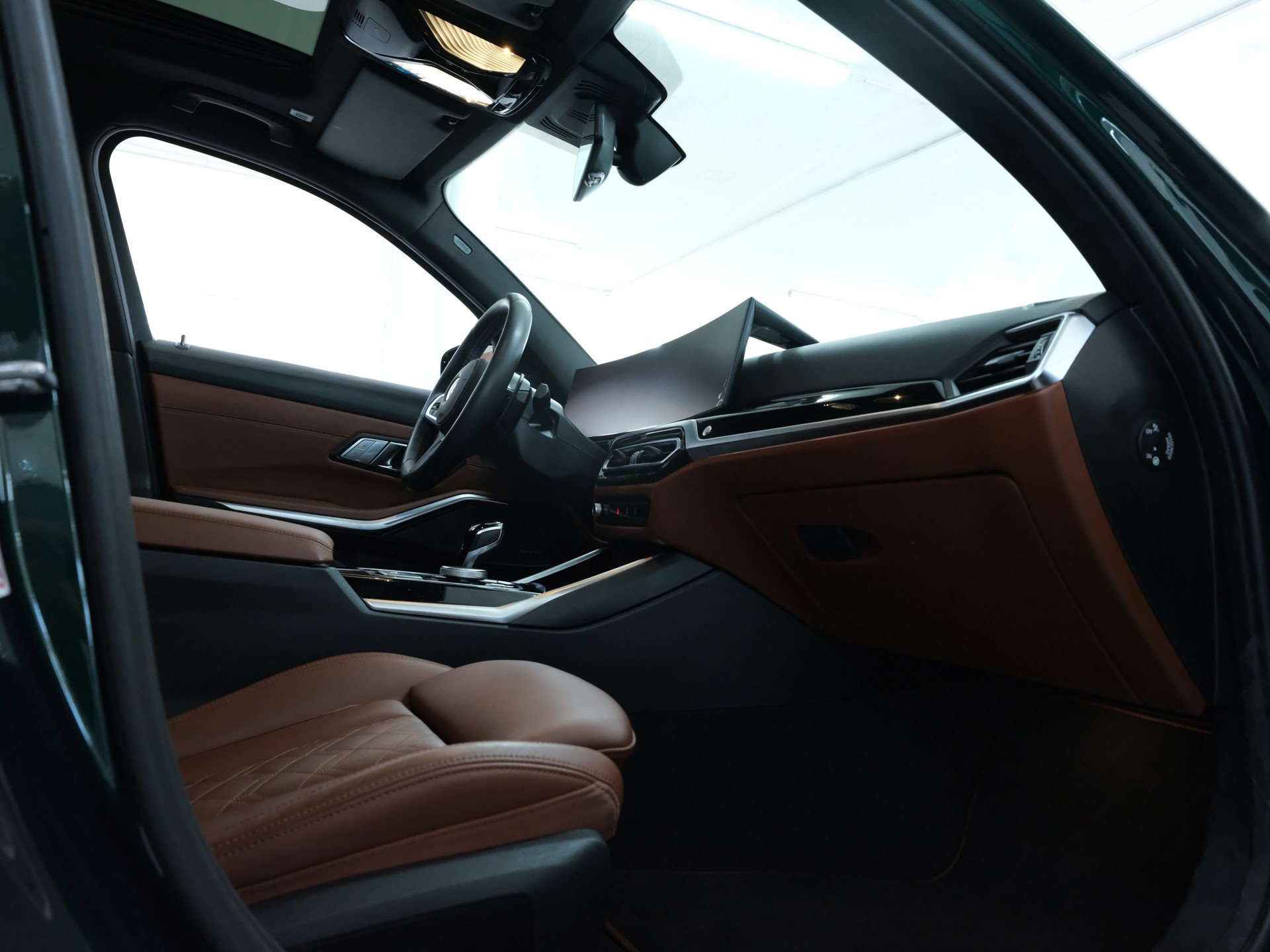 BMW-ALPINA B3 BiTurbo Touring 3.0 xDrive Switch-Tronic *BMW Werksgarantie * *Panorama* *Head up Display*-image-31