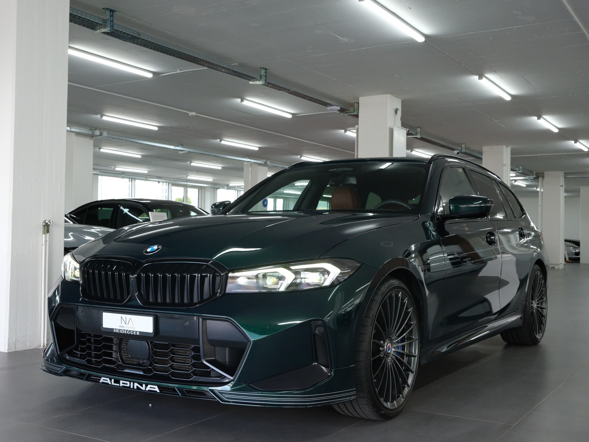 BMW-ALPINA B3 BiTurbo Touring 3.0 xDrive Switch-Tronic *BMW Werksgarantie * *Panorama* *Head up Display*-image-6