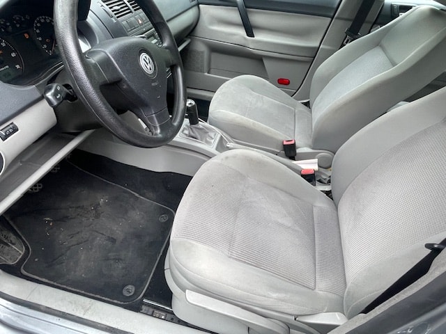 VW 1.4 16V 80 Comfortline-image-4