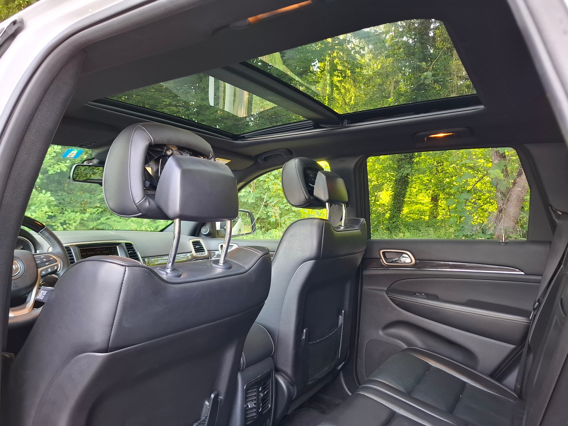 JEEP Grand Cherokee 3.0 CRD Overland Automatic-image-6