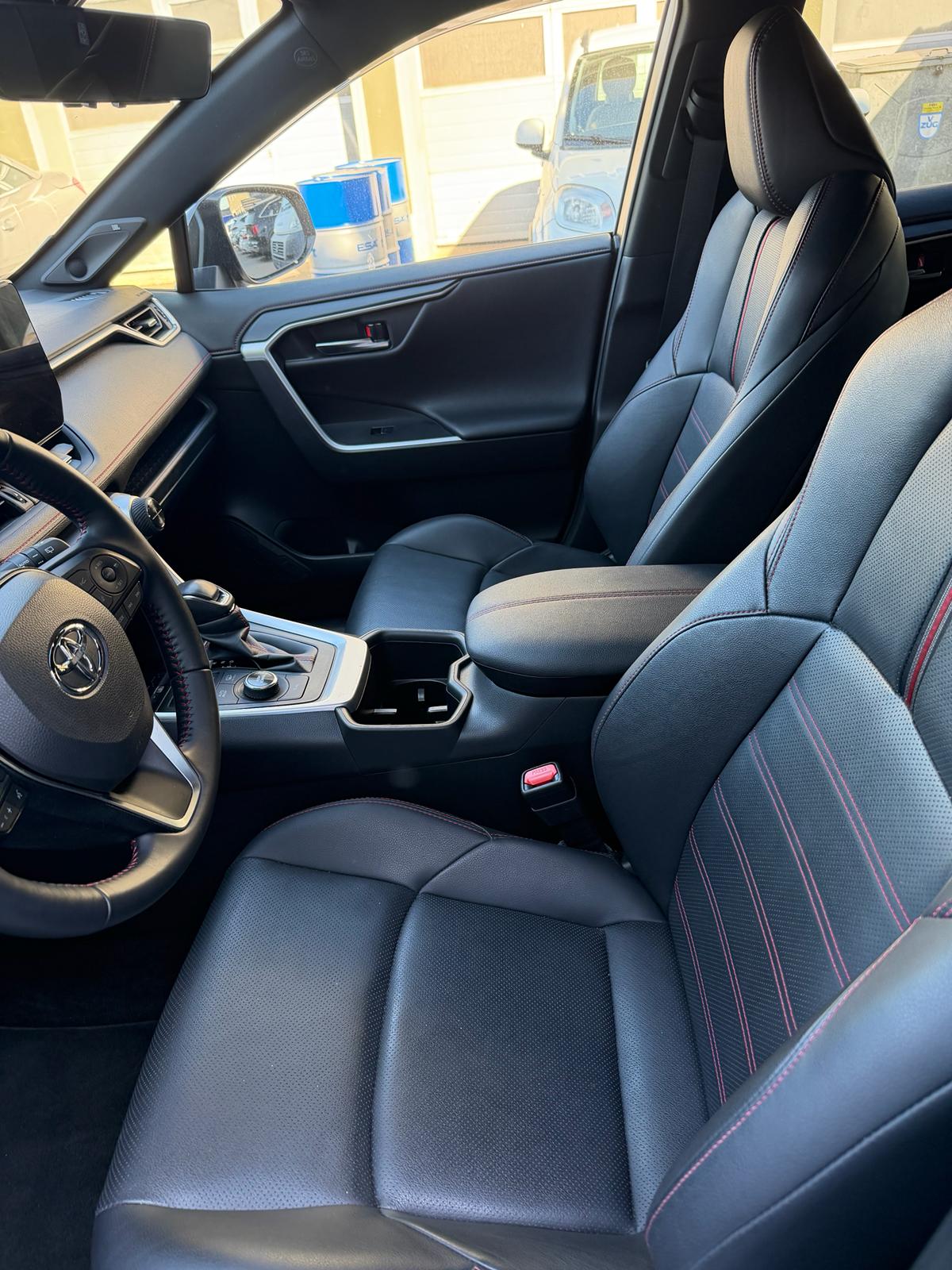 TOYOTA RAV-4 2.5 PHEV Platinum e-CVT 4WD-image-6