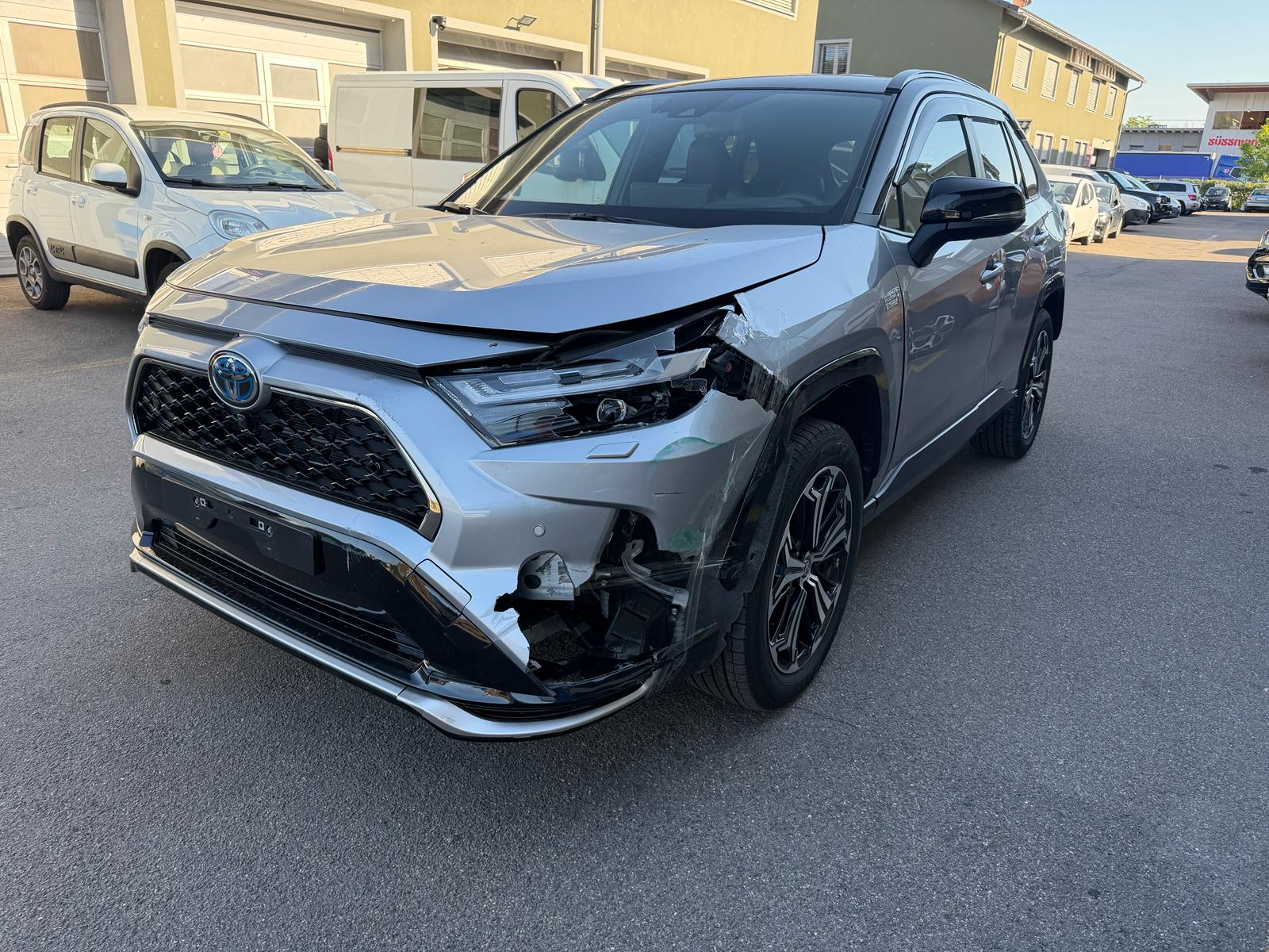 TOYOTA RAV-4 2.5 PHEV Platinum e-CVT 4WD-image-1