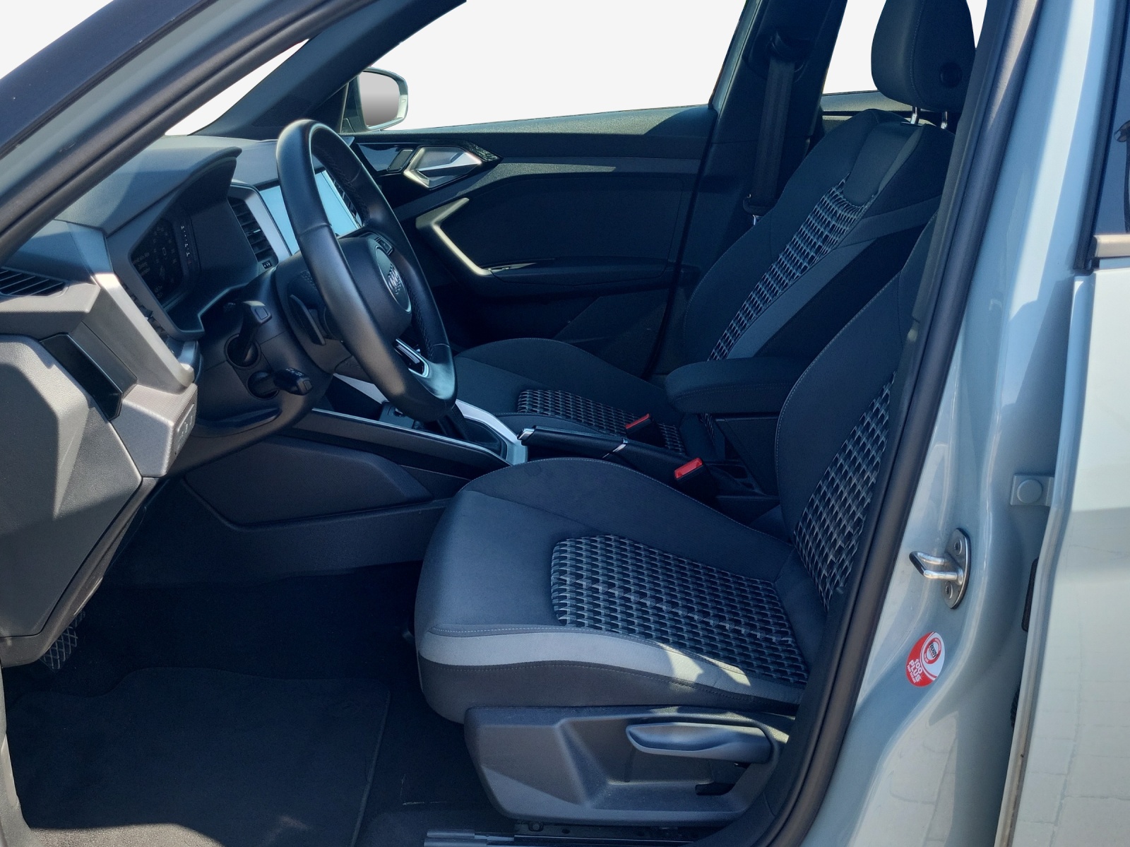 AUDI A1 Sportback 30 TFSI advanced Attraction S-tronic-image-7