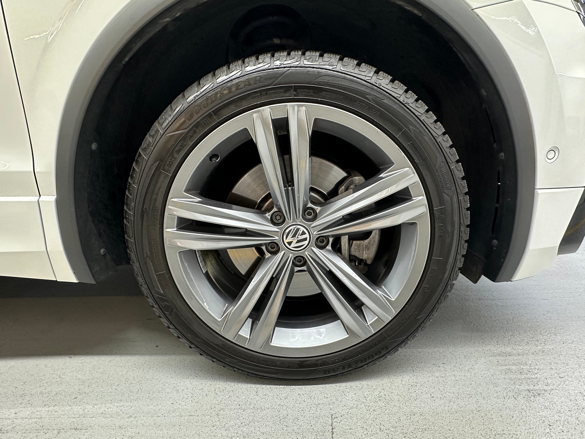 VW Tiguan Allspace 2.0 TDI SCR Highline 4MotionDSG-image-6