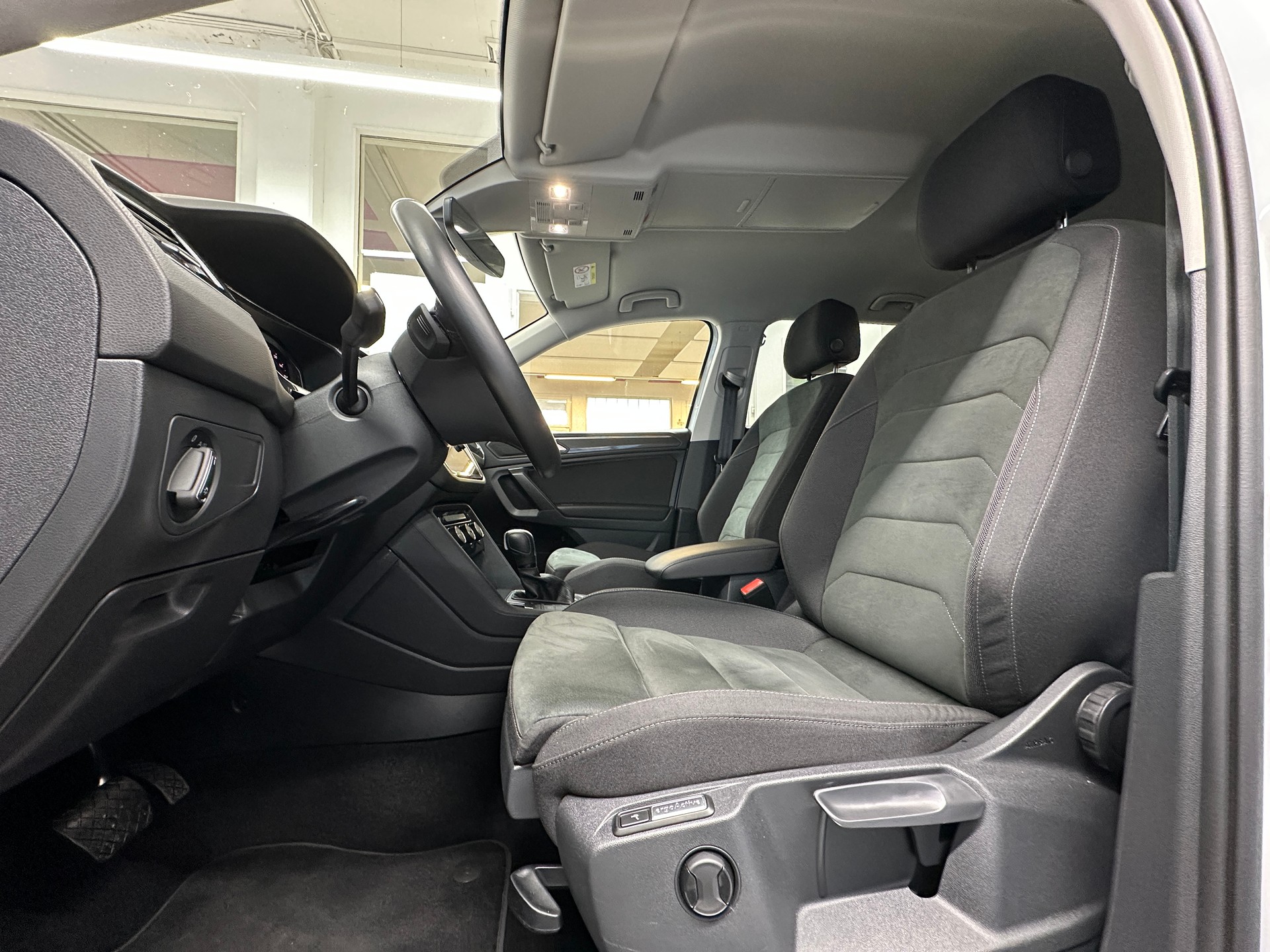 VW Tiguan Allspace 2.0 TDI SCR Highline 4MotionDSG-image-7