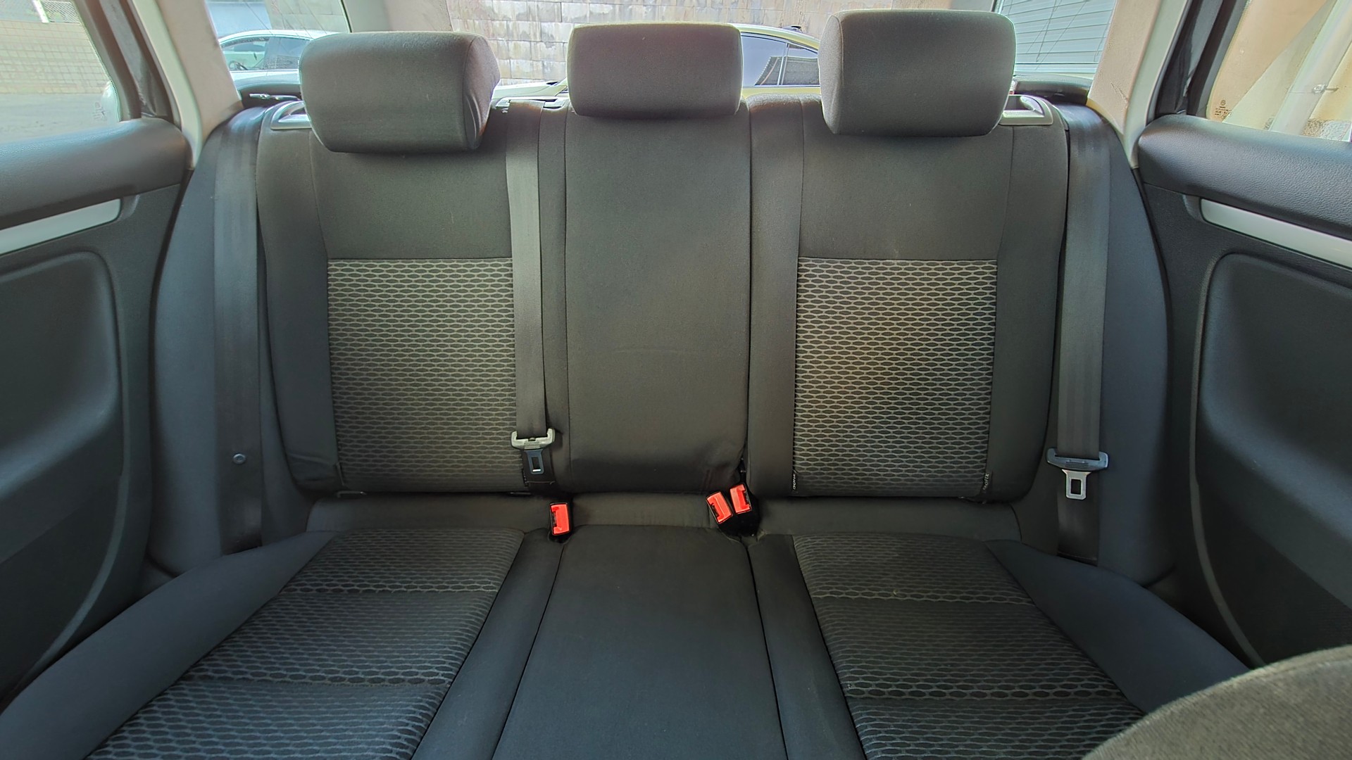 VW Golf Variant 1.6 TDI BMT Comfortline DSG-image-10