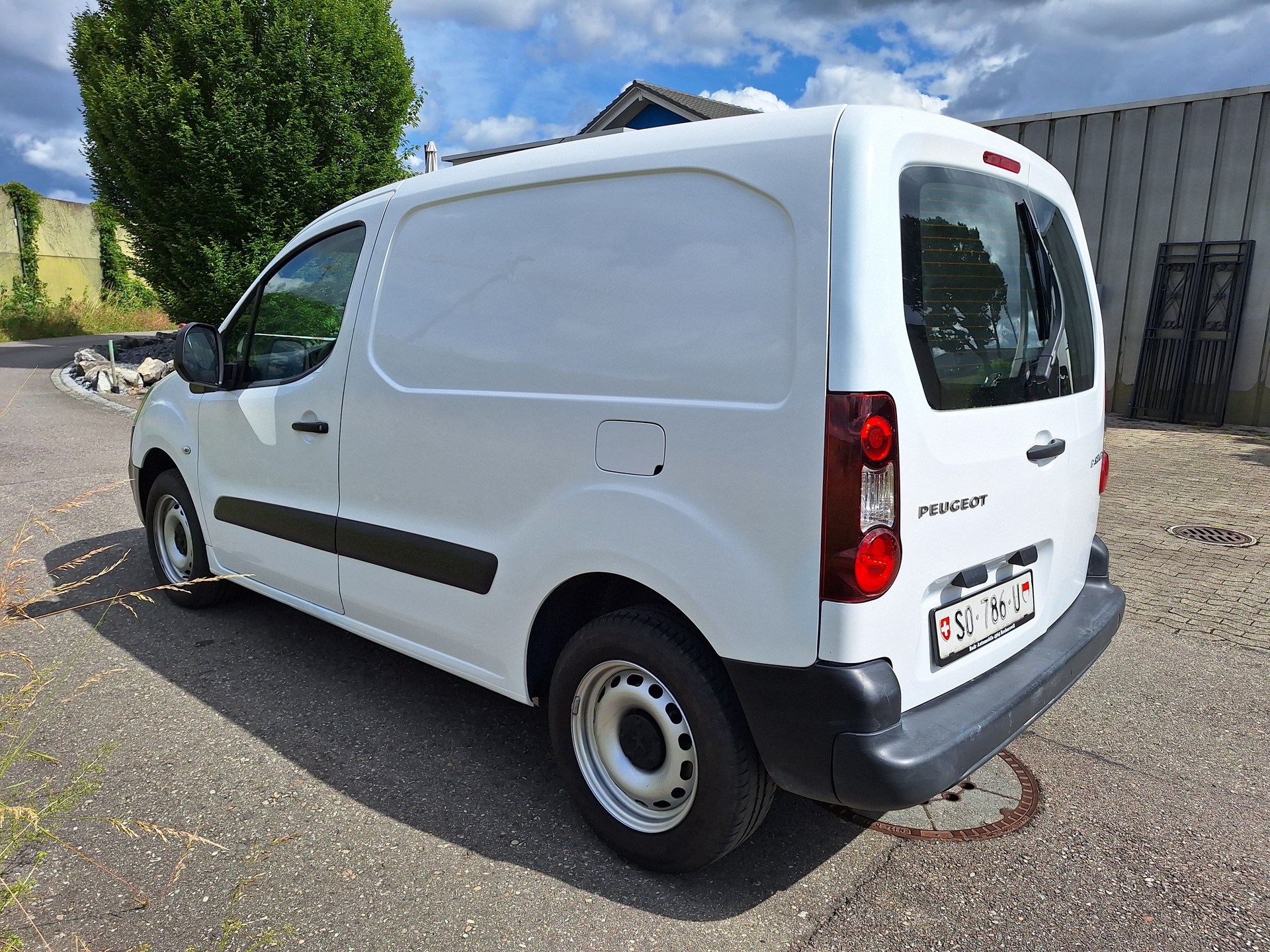 PEUGEOT Partner 1.6 VTi Active-image-5