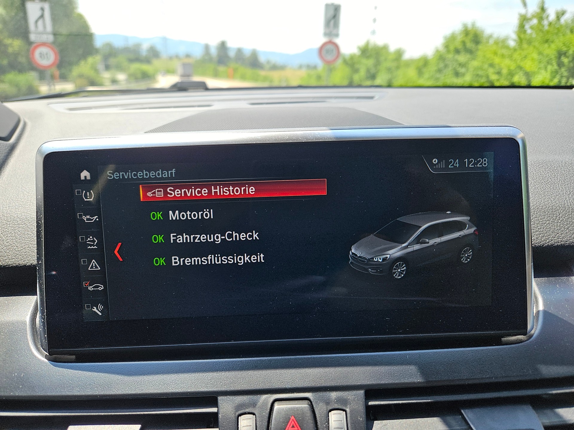 BMW 220d xDrive-image-6