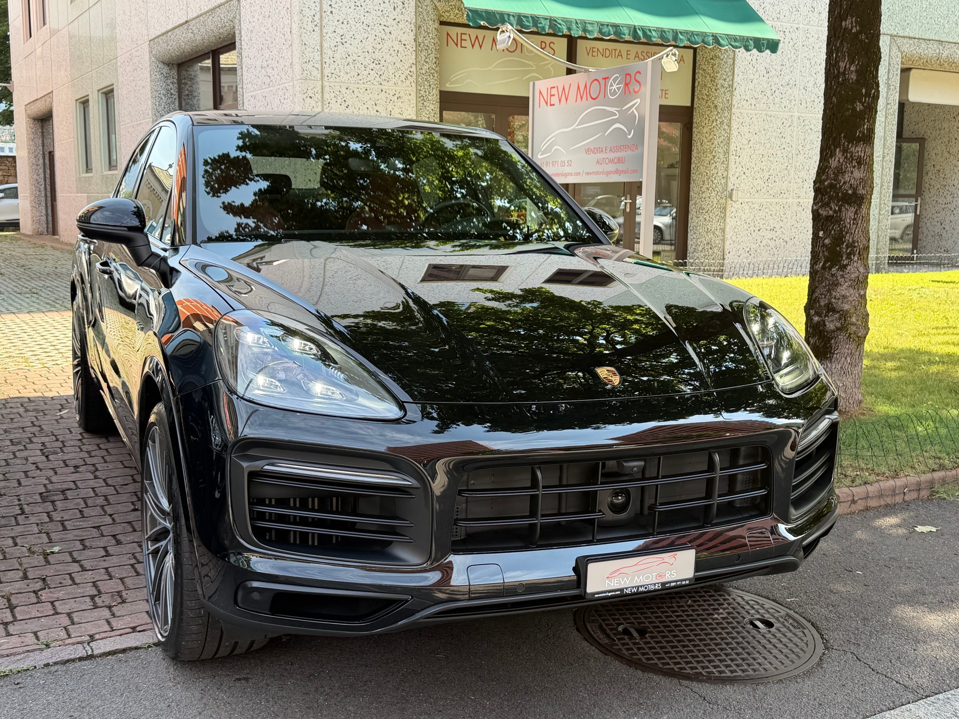 PORSCHE Cayenne Coupé E-Hybrid-image-0