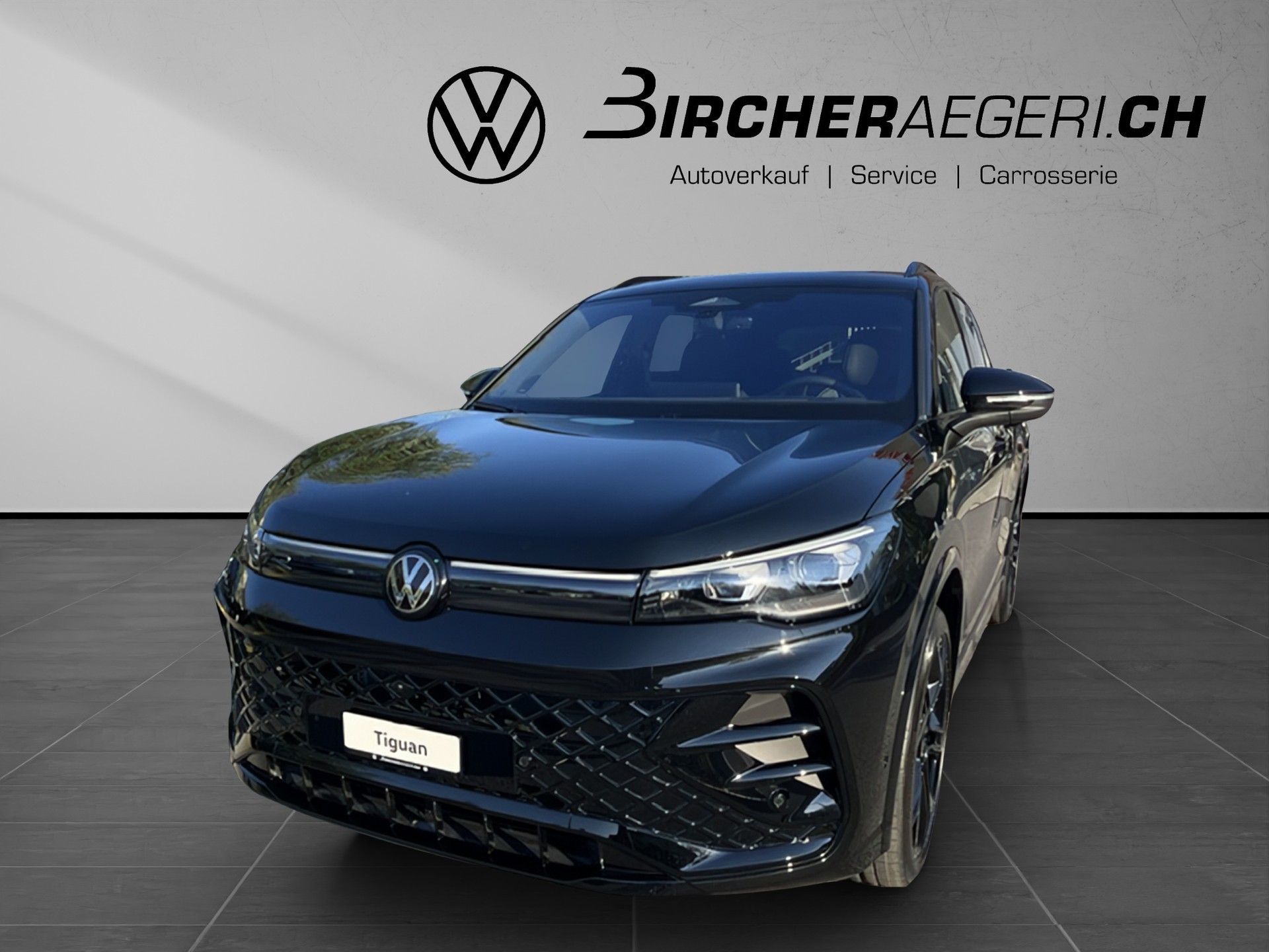VW Tiguan 2.0 TSI DSG R-Line Plus 4Motion-image-1