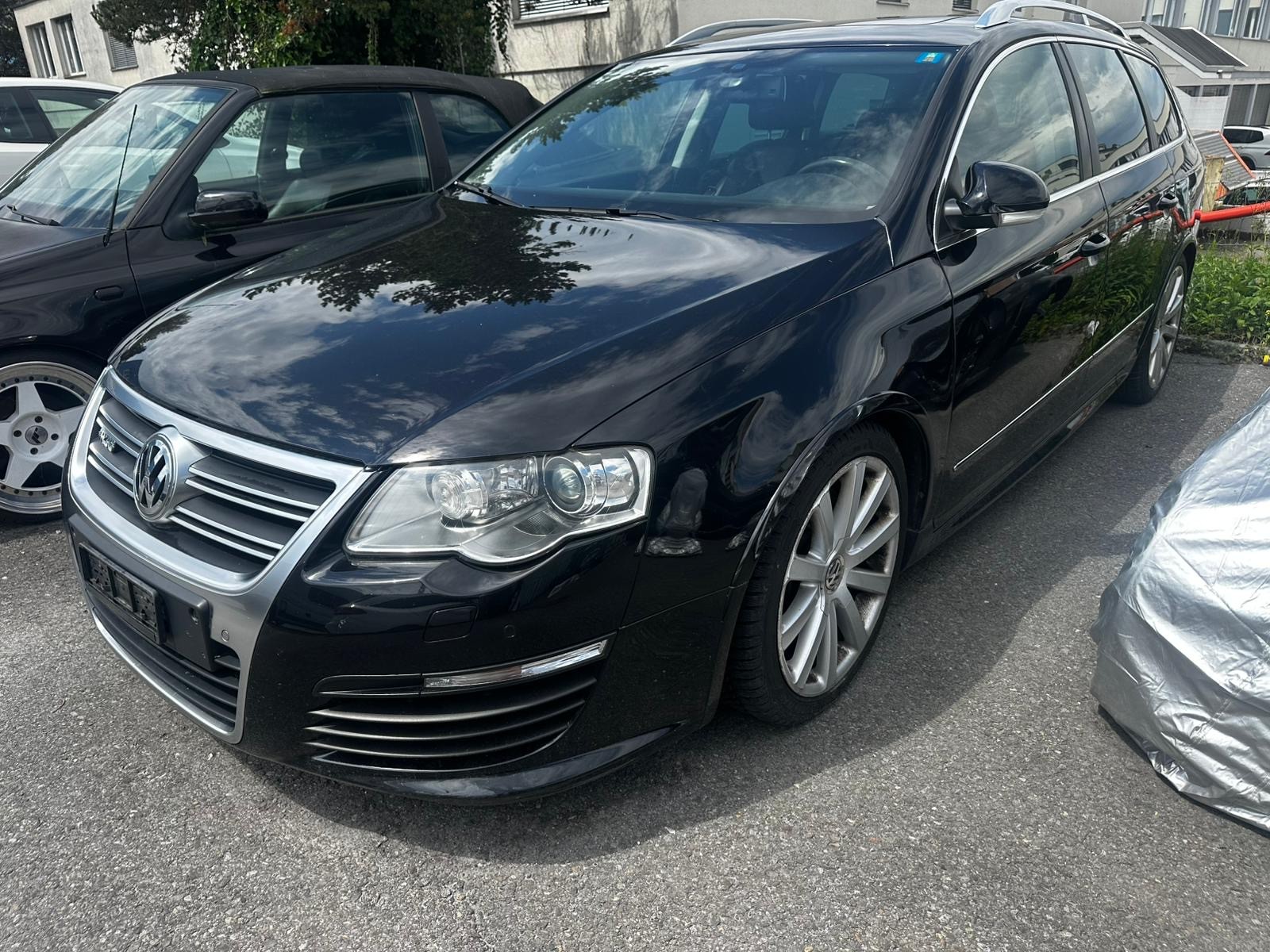 VW Passat Variant R36 4Motion-image-0