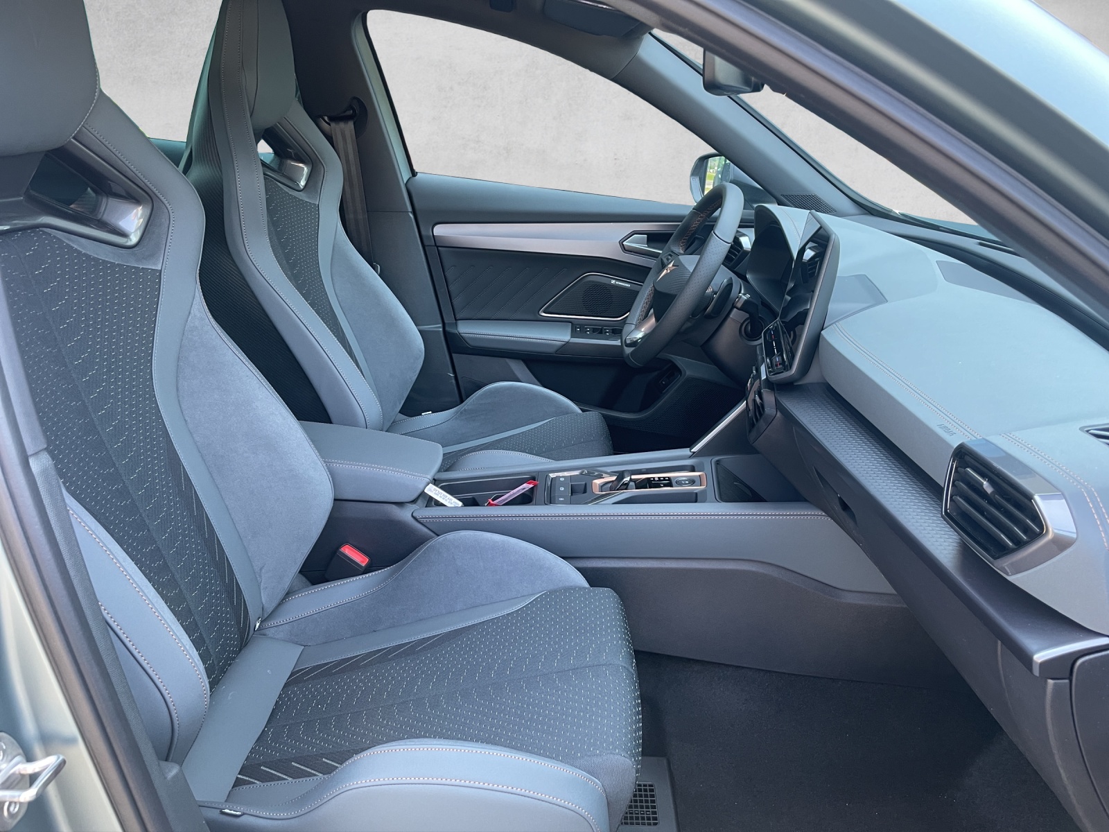 CUPRA Formentor 2.5TSI VZ5 Prime Edition 4Drive DSG-image-12