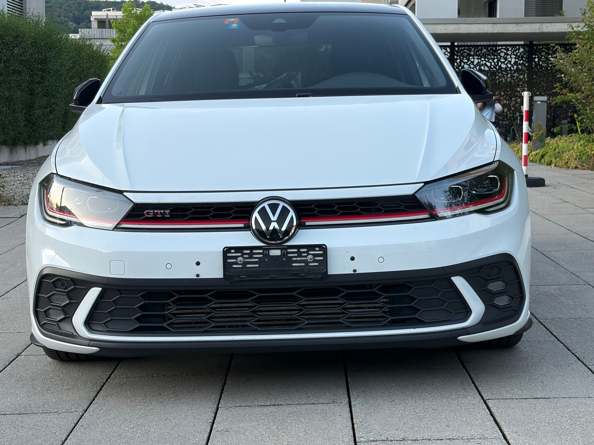 VW Polo 2.0 TSI GTI DSG-image-4