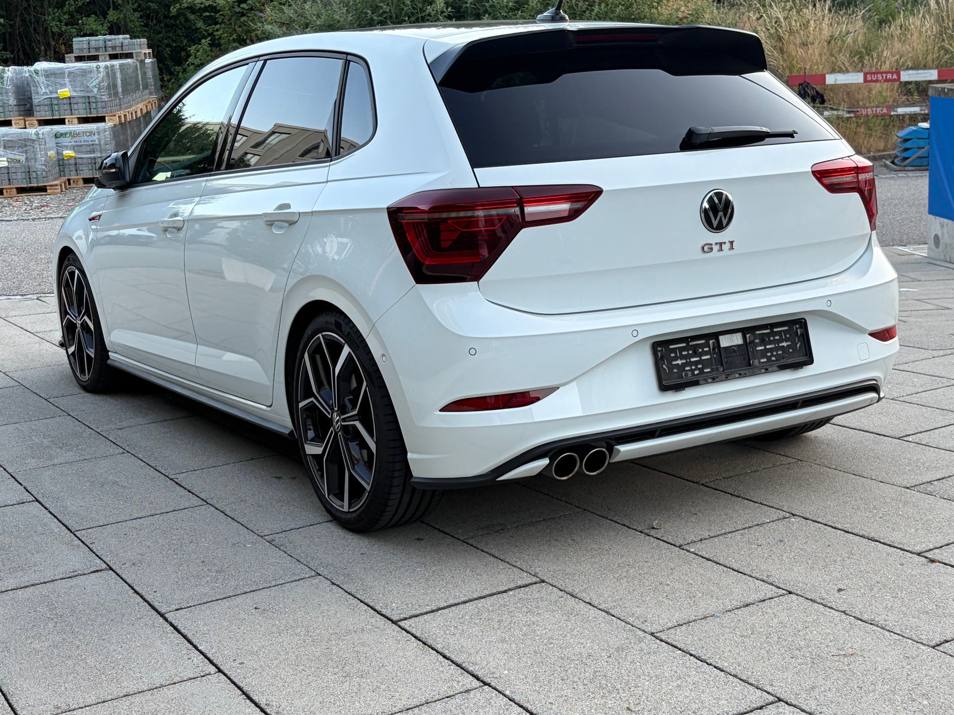 VW Polo 2.0 TSI GTI DSG-image-11