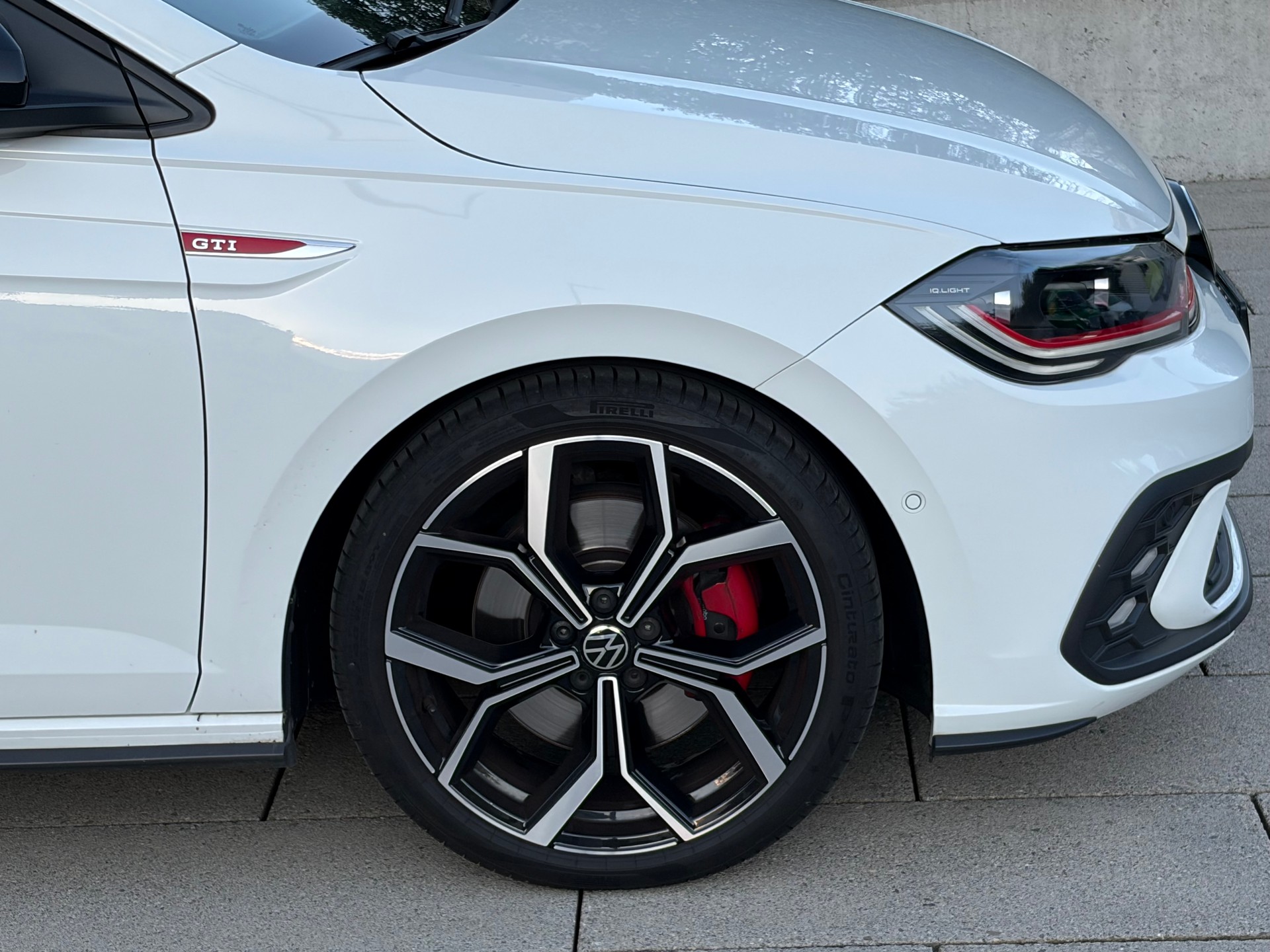 VW Polo 2.0 TSI GTI DSG-image-6