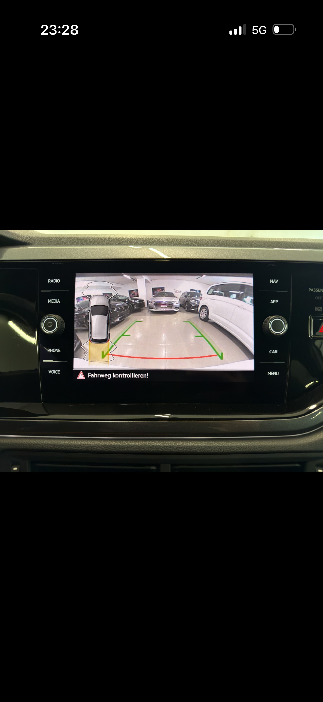 VW Polo 2.0 TSI GTI DSG-image-15