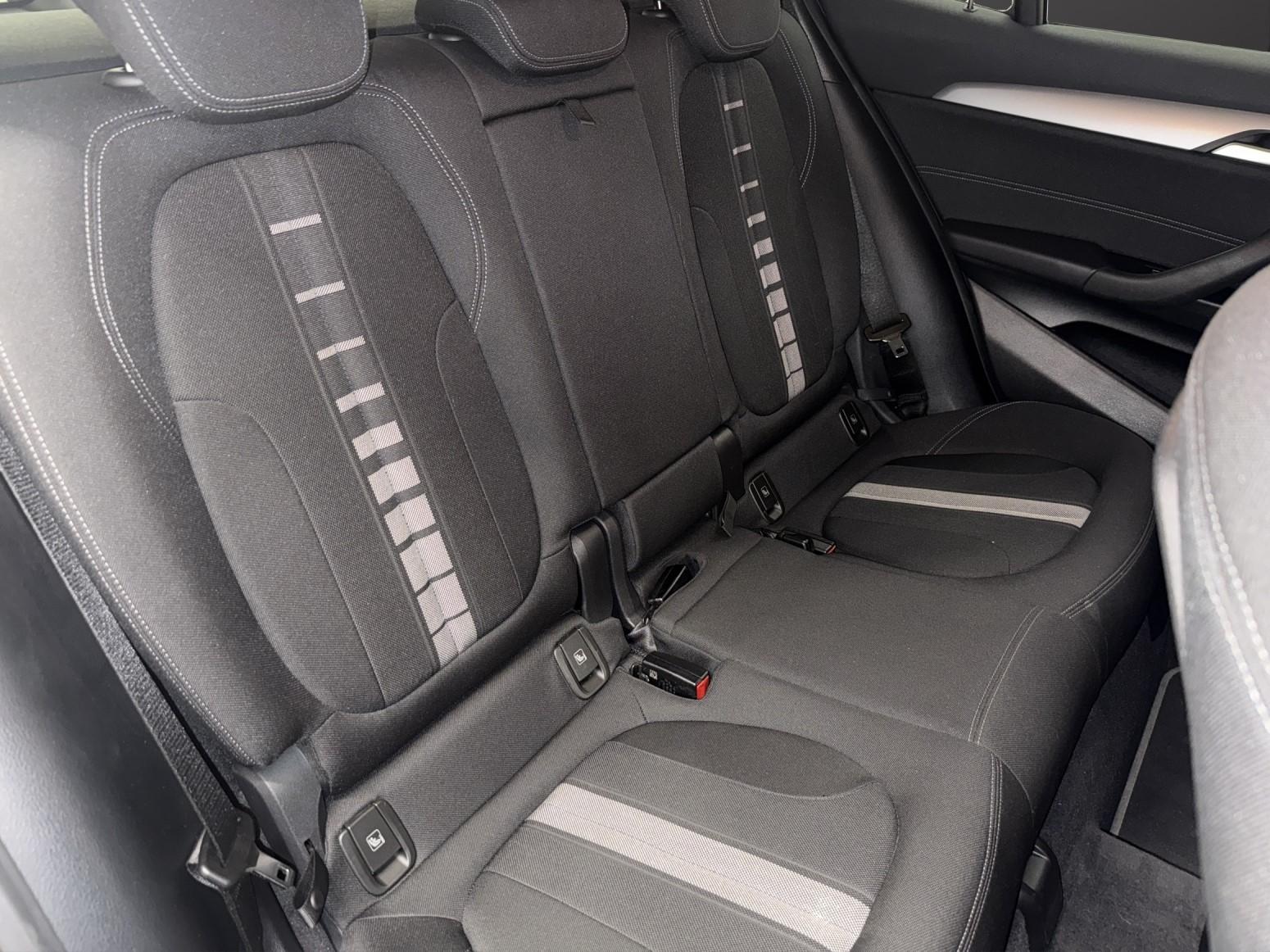 BMW X2 18d xDrive-image-18