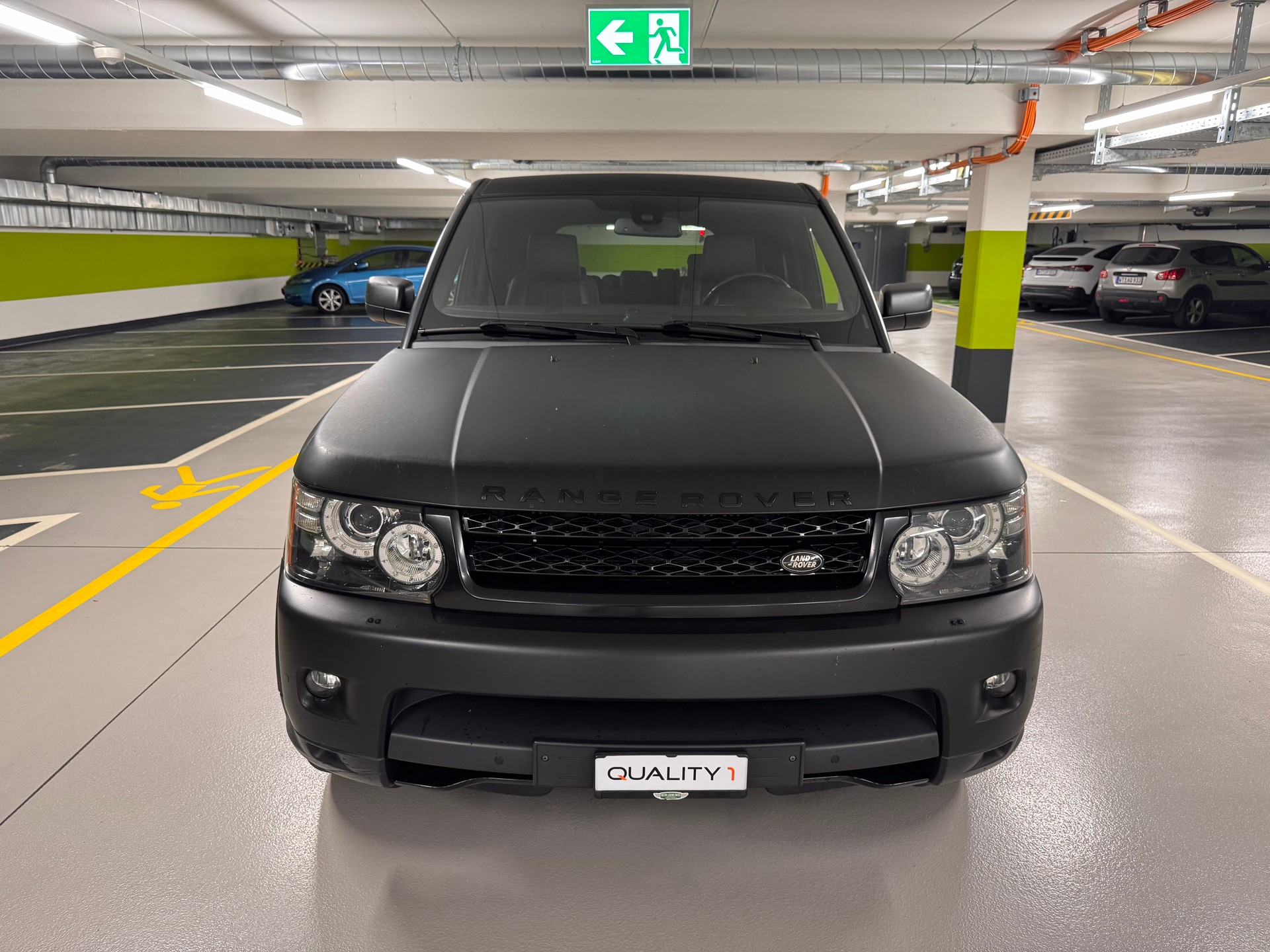 LAND ROVER Range Rover Sport 3.0 TDV6 Autobiography Automatic-image-1