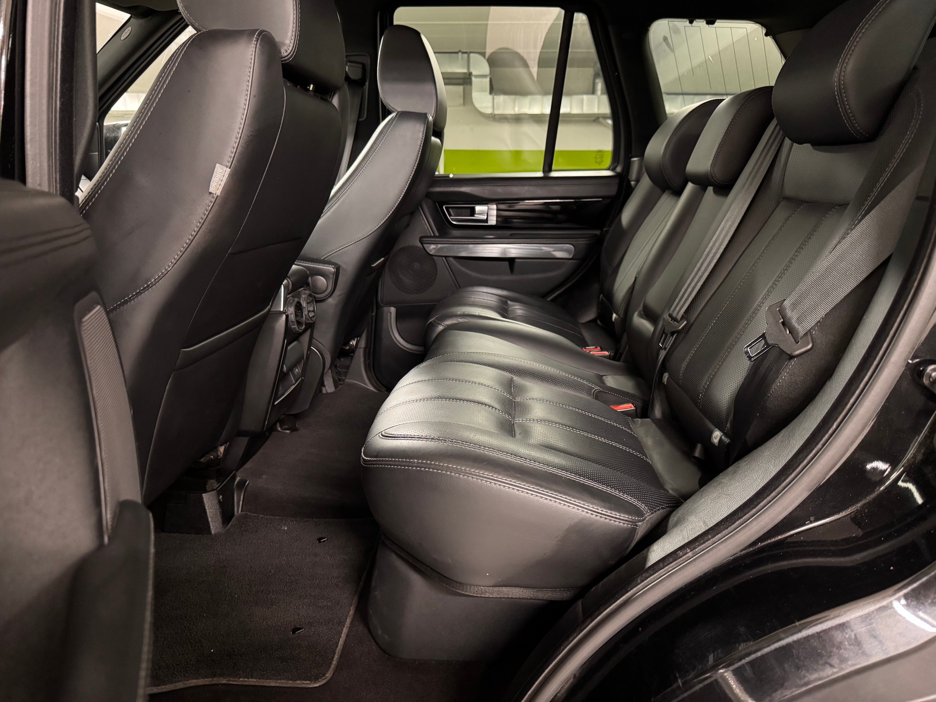 LAND ROVER Range Rover Sport 3.0 TDV6 Autobiography Automatic-image-9