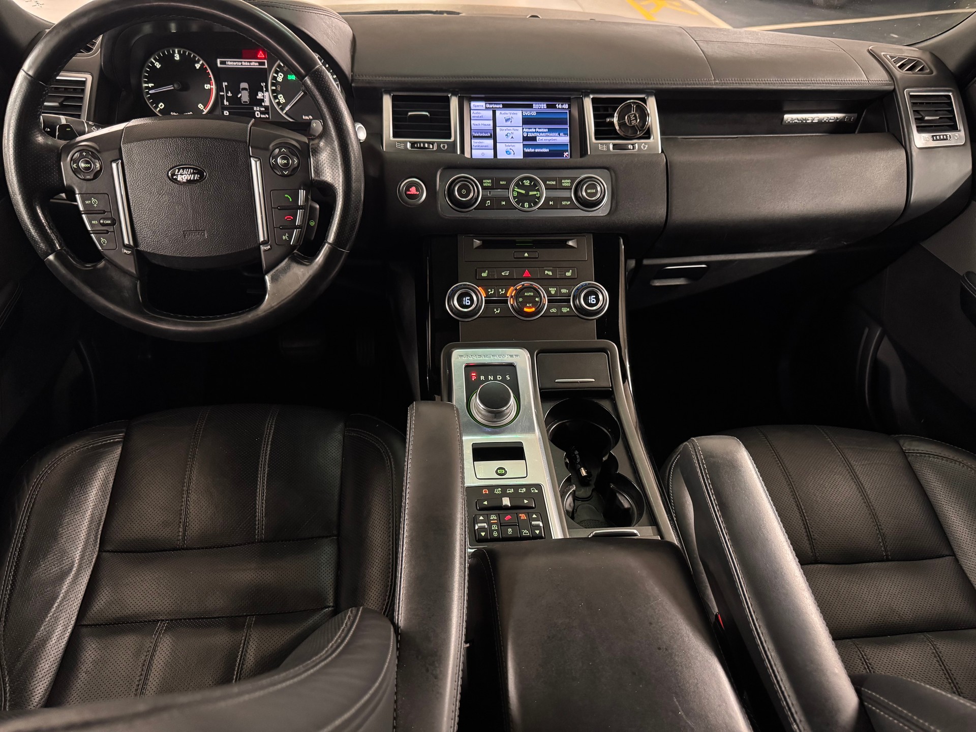 LAND ROVER Range Rover Sport 3.0 TDV6 Autobiography Automatic-image-11