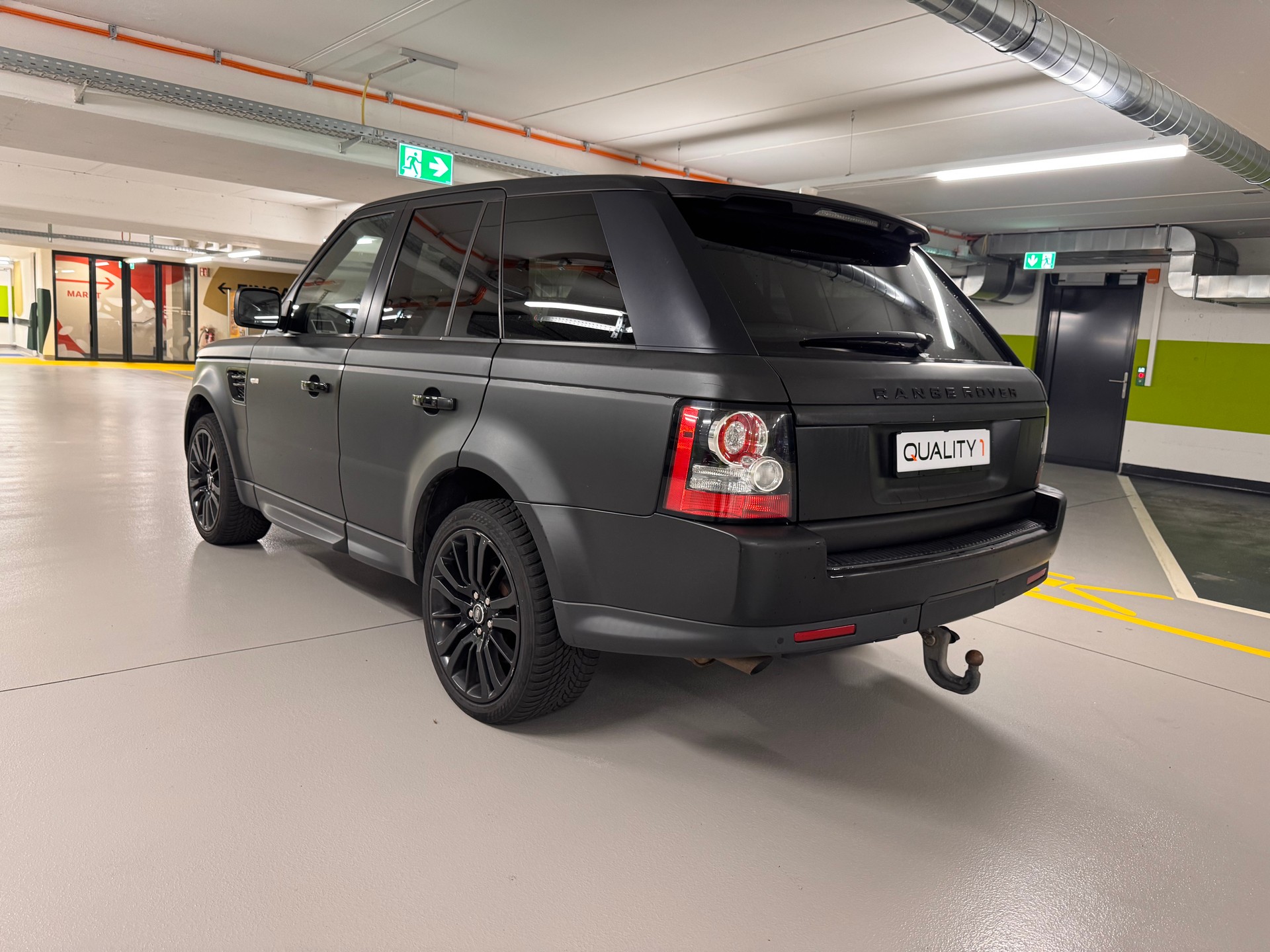 LAND ROVER Range Rover Sport 3.0 TDV6 Autobiography Automatic-image-6