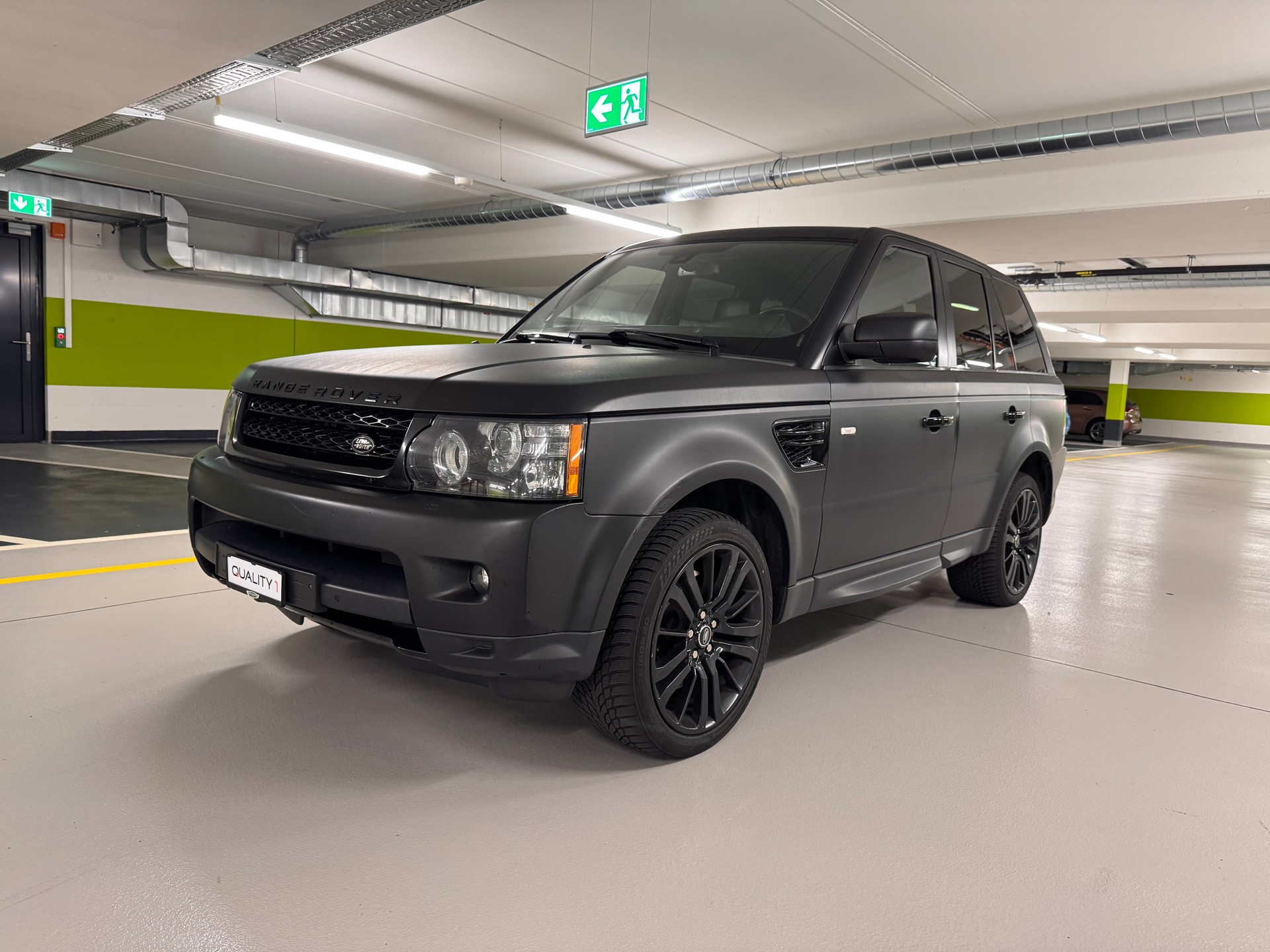 LAND ROVER Range Rover Sport 3.0 TDV6 Autobiography Automatic-image-0