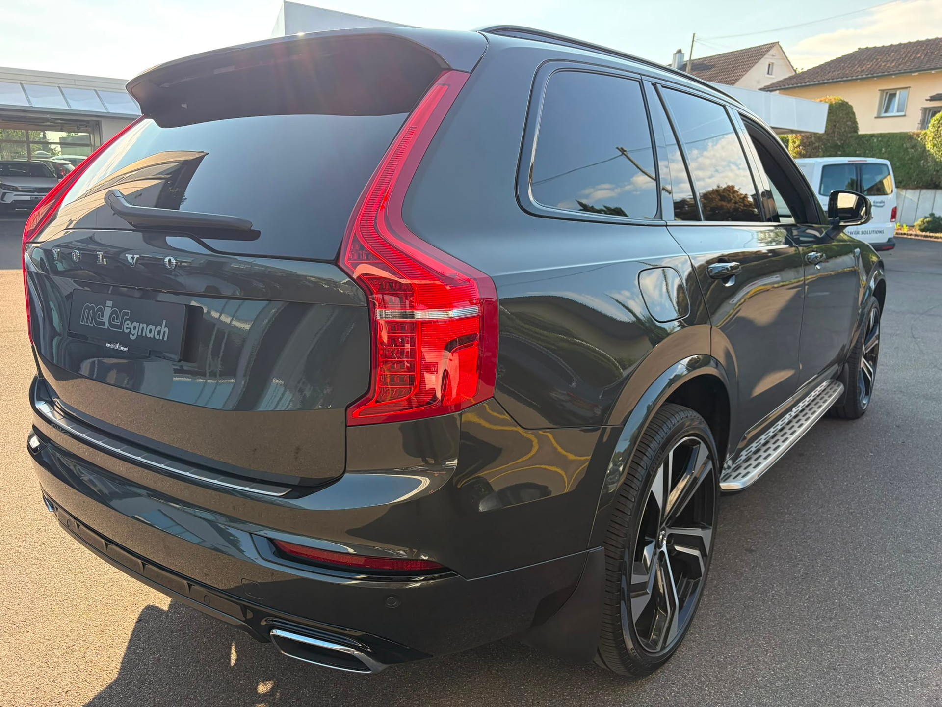 VOLVO XC90 T8 eAWD R-Design Geartronic-image-9