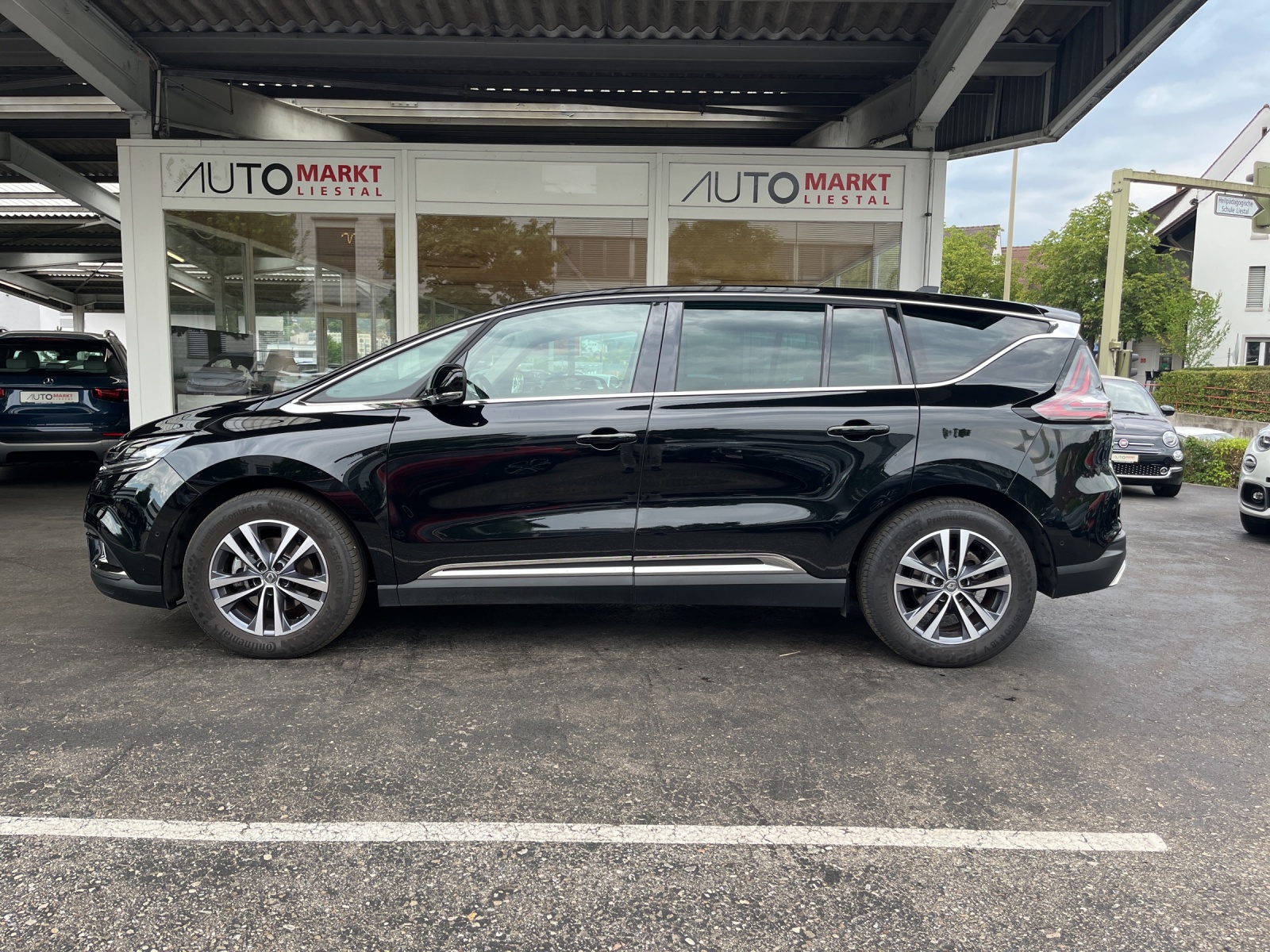 RENAULT Espace 2.0 dCi Techno EDC 6-image-1