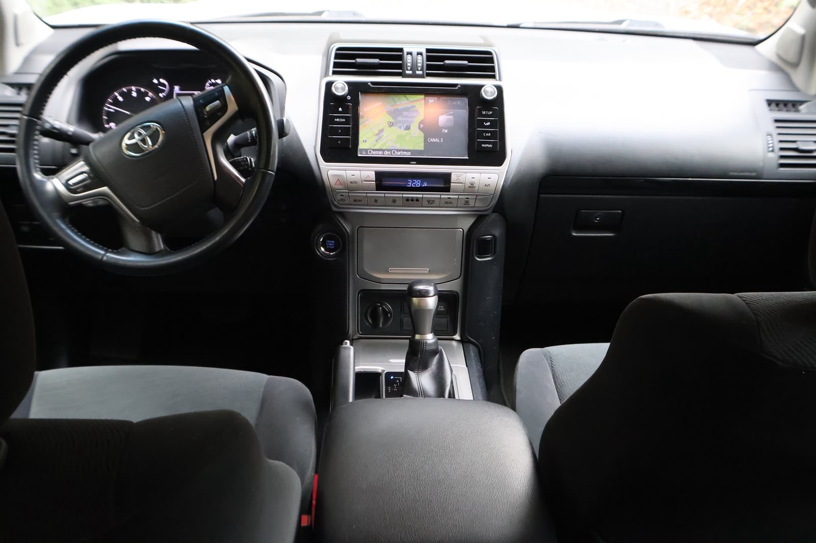 TOYOTA Land Cruiser 2.8TD Comfort Automatic-image-9
