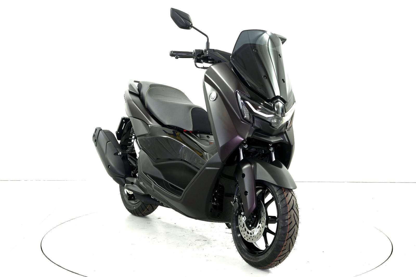YAMAHA NMAX 125 ABS Tech Max-showroom-element-1