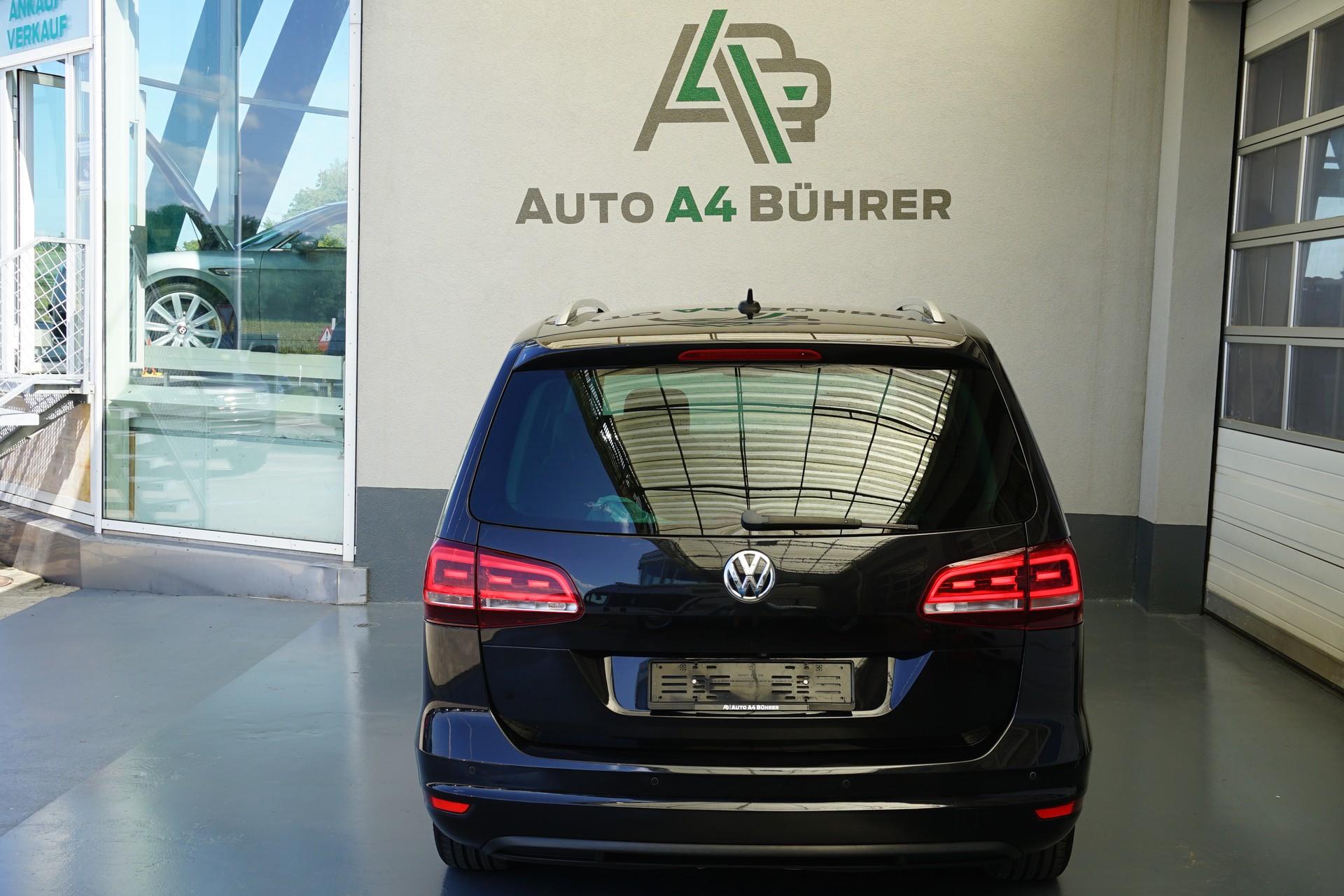 VW Sharan 2.0TDI BMT Highline DSG-Automat 184 PS mit 7 Sitzen und Abstandsregeltempomat!!-image-10