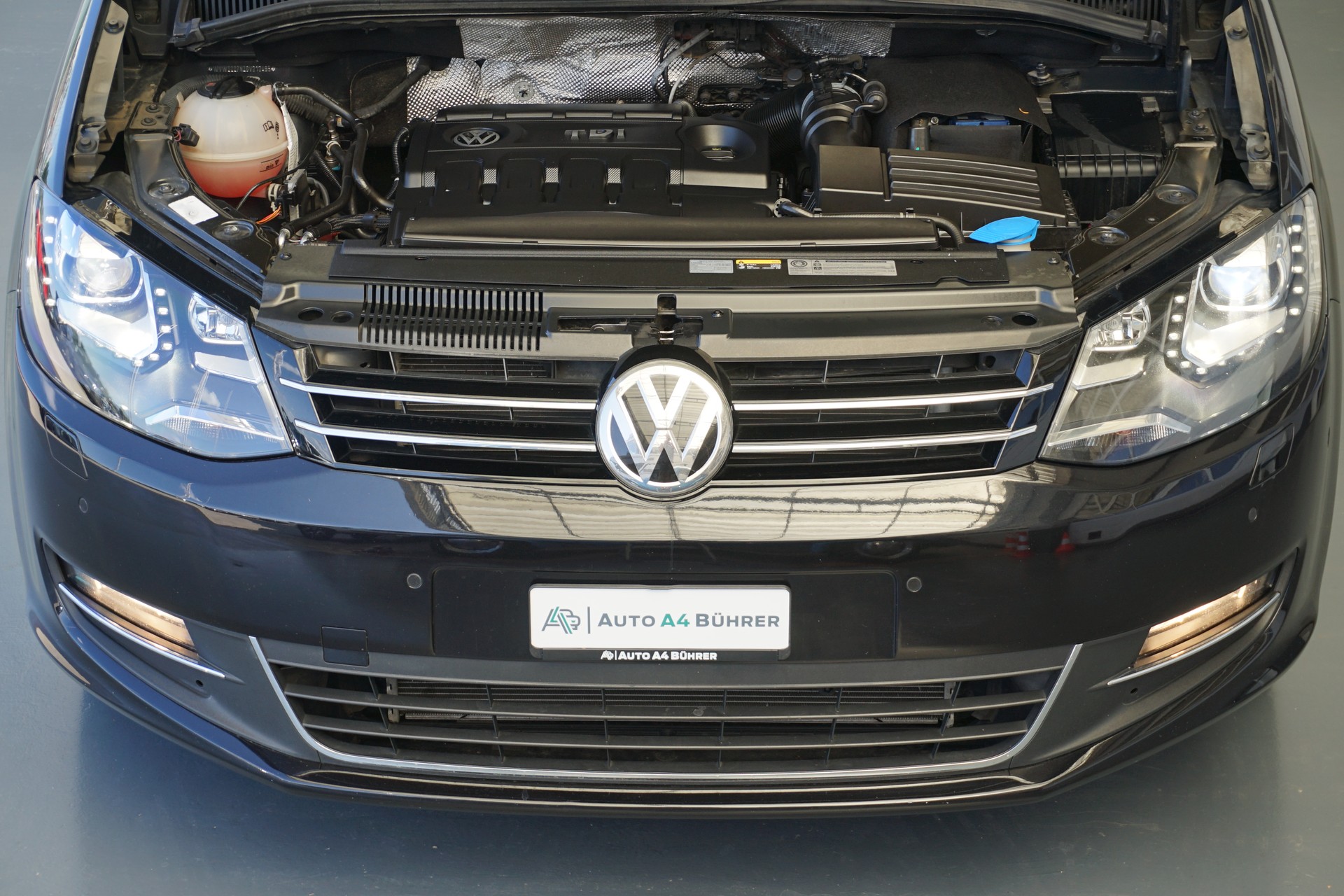 VW Sharan 2.0TDI BMT Highline DSG-Automat 184 PS mit 7 Sitzen und Abstandsregeltempomat!!-image-11