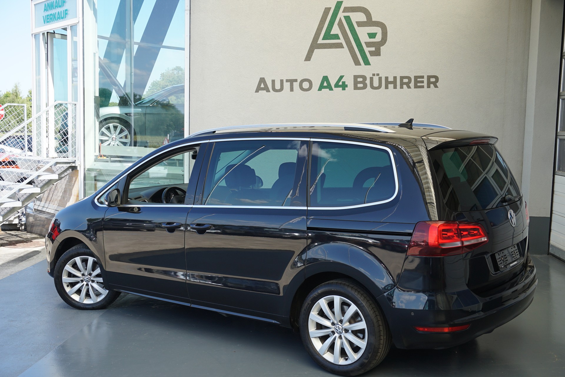 VW Sharan 2.0TDI BMT Highline DSG-Automat 184 PS mit 7 Sitzen und Abstandsregeltempomat!!-image-6