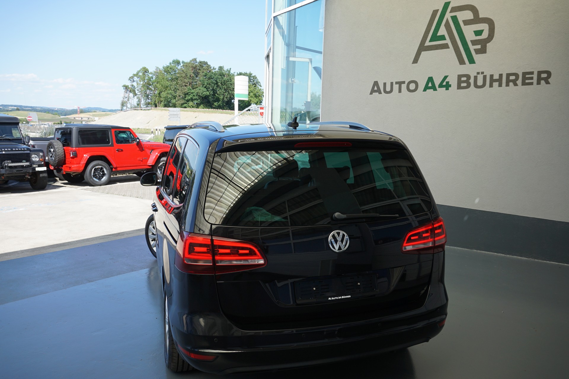 VW Sharan 2.0TDI BMT Highline DSG-Automat 184 PS mit 7 Sitzen und Abstandsregeltempomat!!-image-7