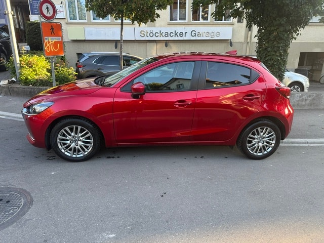 MAZDA 2 1.5 90 Revolution-showroom-element-2